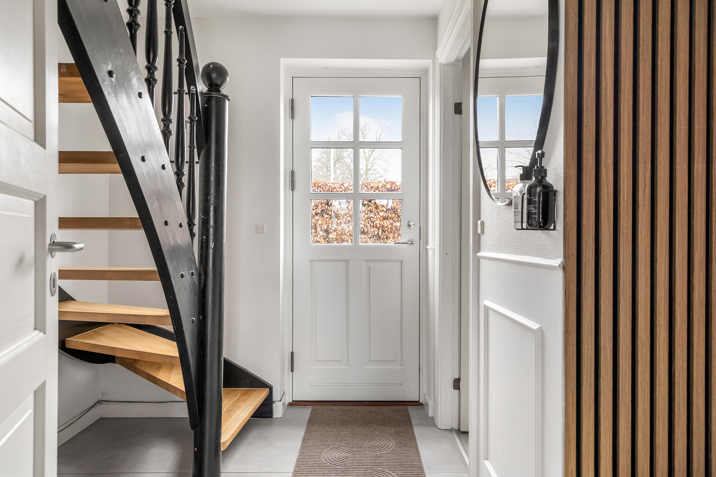 Fremhævet entré billede i fuldskærmstilstand. Billede af Hasselvej 2, Jørlunde, 3550 Slangerup