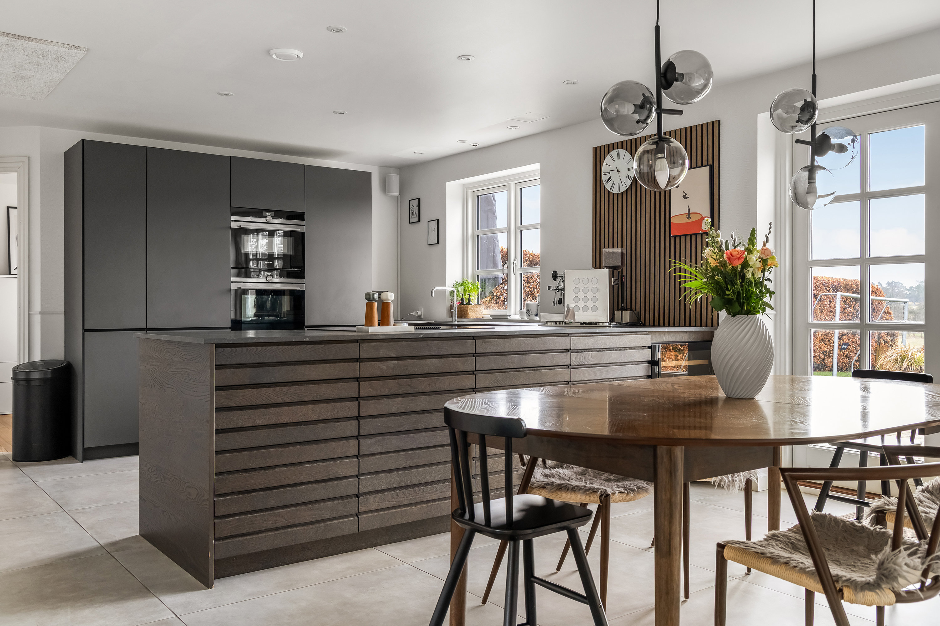 Fremhævet køkken alrum billede i fuldskærmstilstand. Billede af Hasselvej 2, Jørlunde, 3550 Slangerup