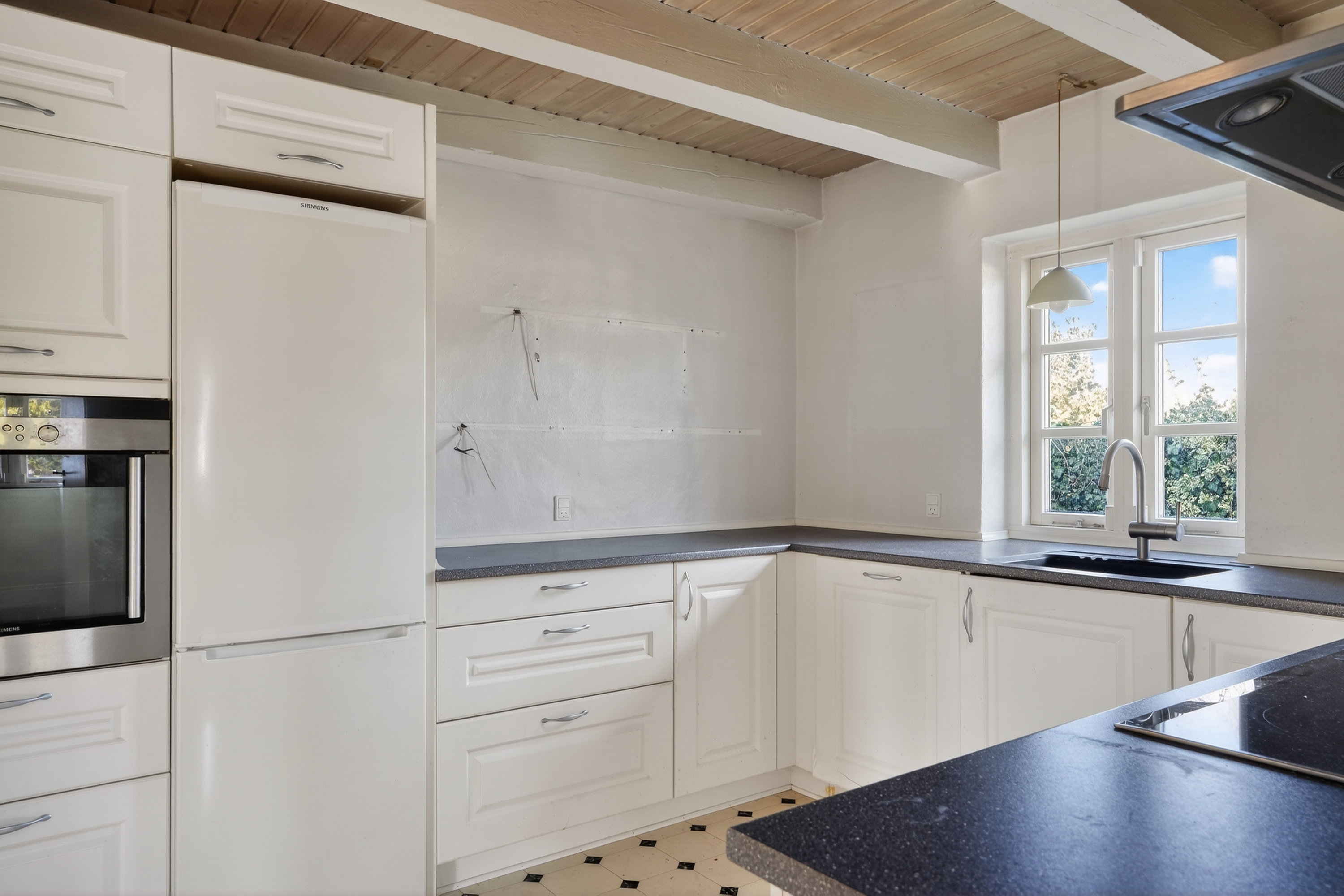 Fremhævet køkken billede i fuldskærmstilstand. Billede af Digterparken 17A, 4500 Nykøbing Sj