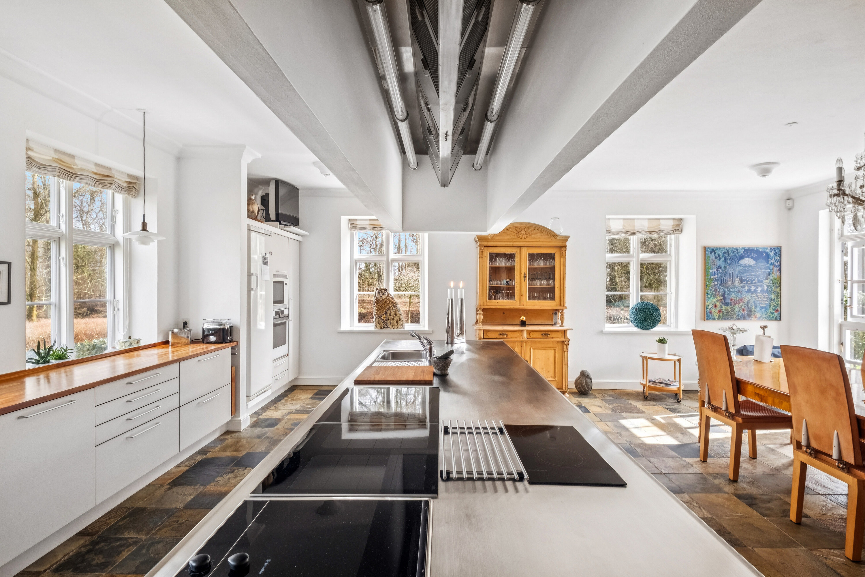 Fremhævet køkken billede i fuldskærmstilstand. Billede af Fuglsigvej 161, 9800 Hjørring