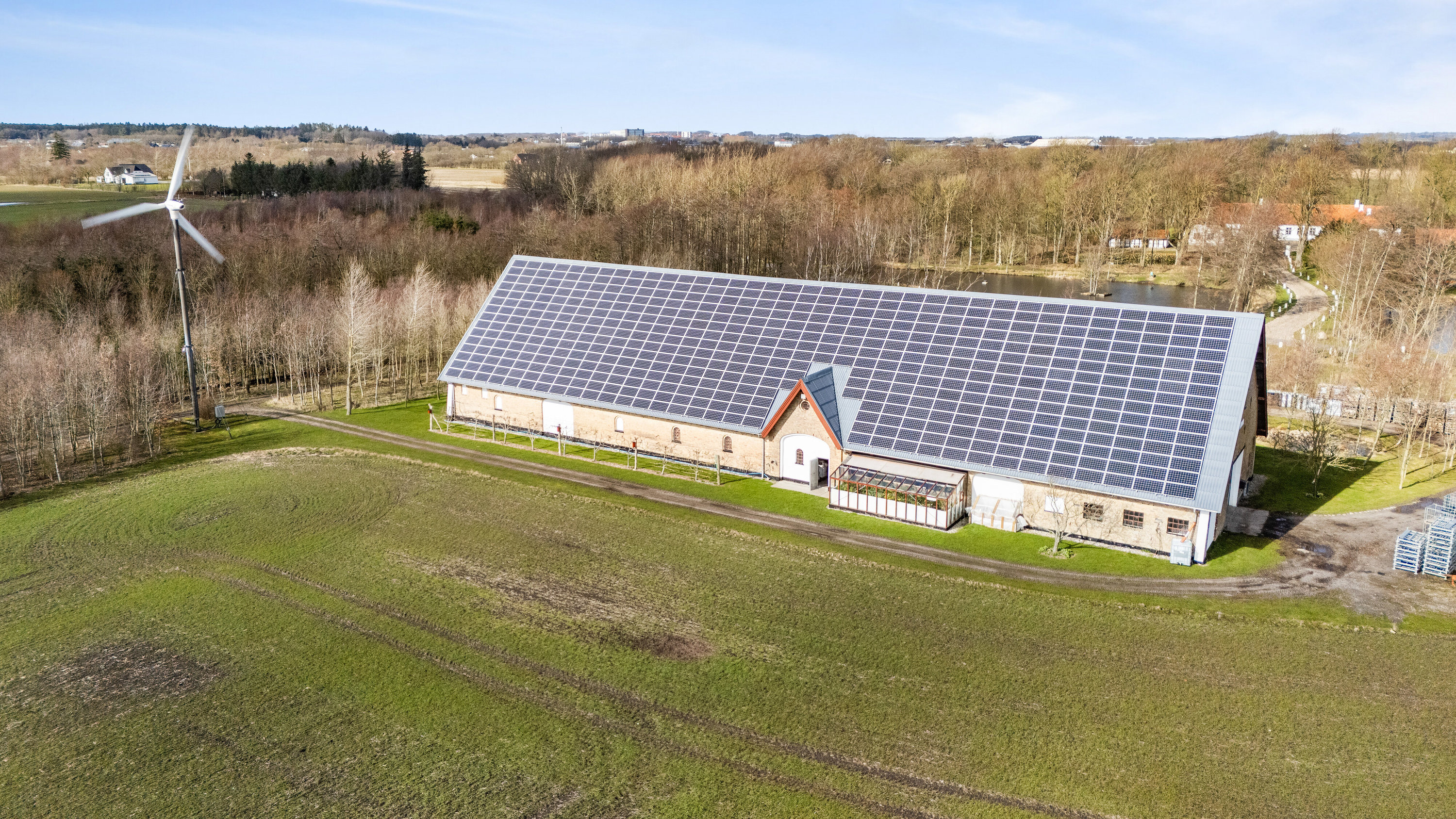 Fremhævet udhus billede i fuldskærmstilstand. Billede af Fuglsigvej 161, 9800 Hjørring