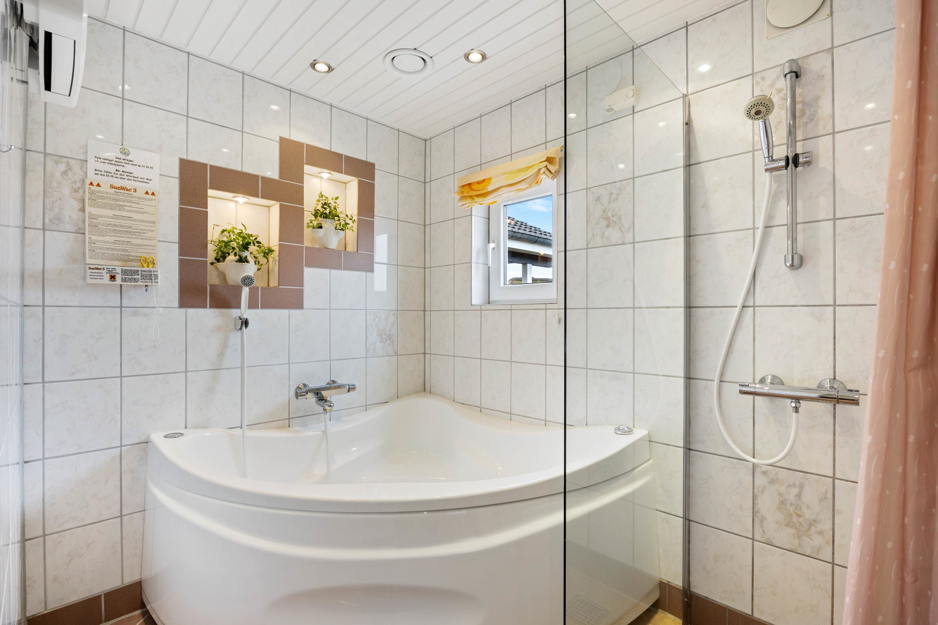 Fremhævet  billede i fuldskærmstilstand. Billede af Julianevej 20, Bjerregaard, 6960 Hvide Sande