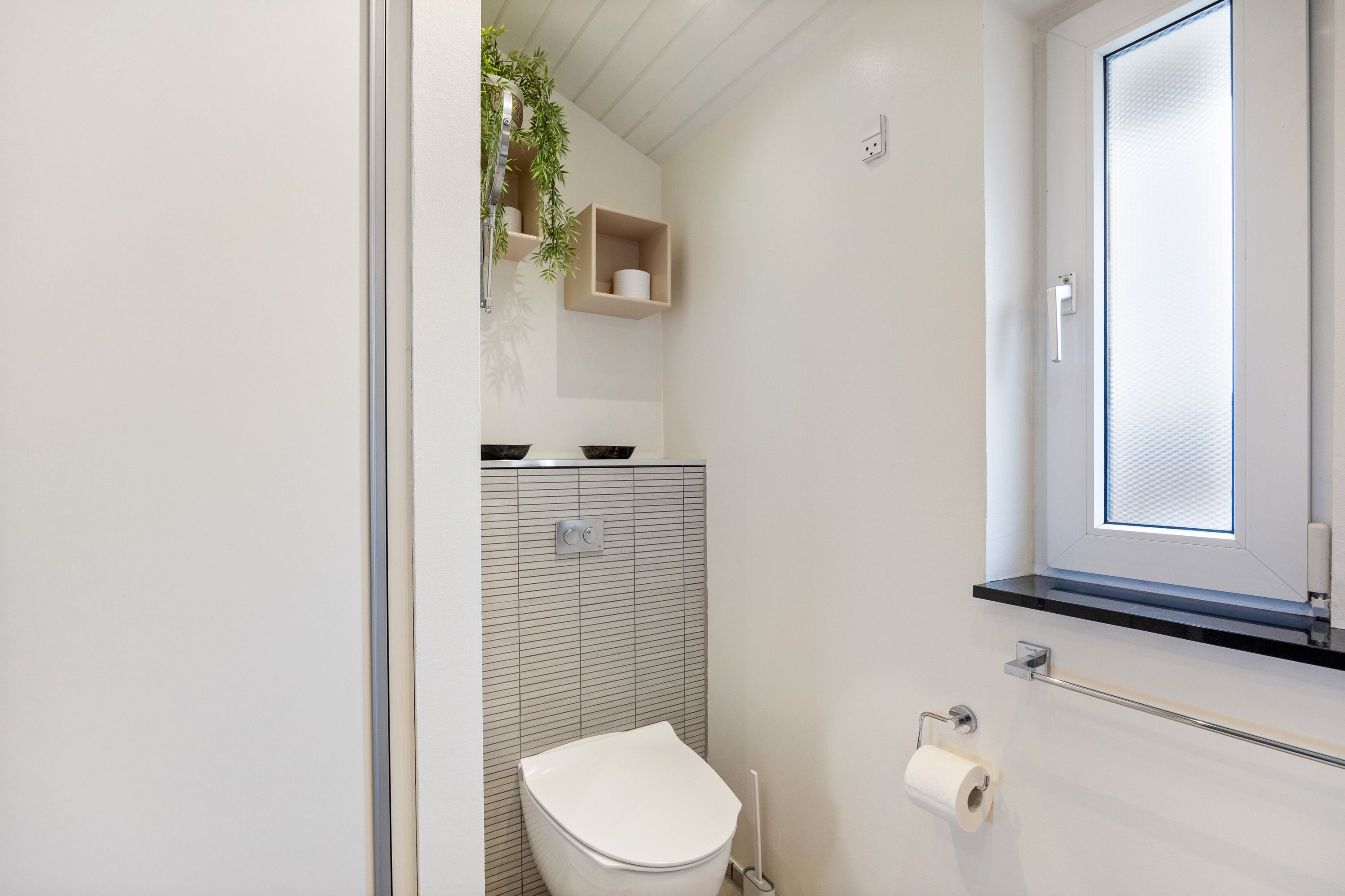 Fremhævet  billede i fuldskærmstilstand. Billede af Julianevej 20, Bjerregaard, 6960 Hvide Sande