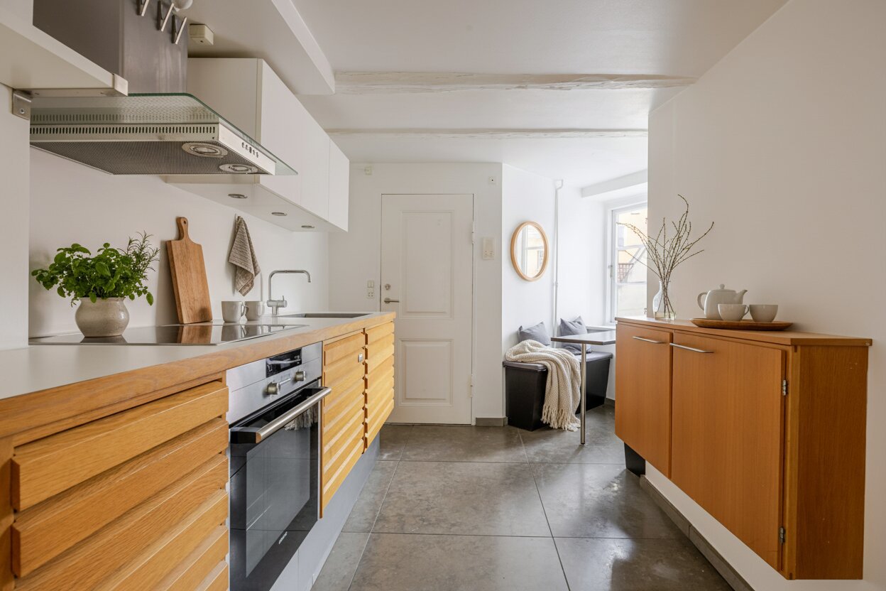 Fremhævet andet billede i fuldskærmstilstand. Billede af Sankt Peders Stræde 18, 2. th., 1453 København K