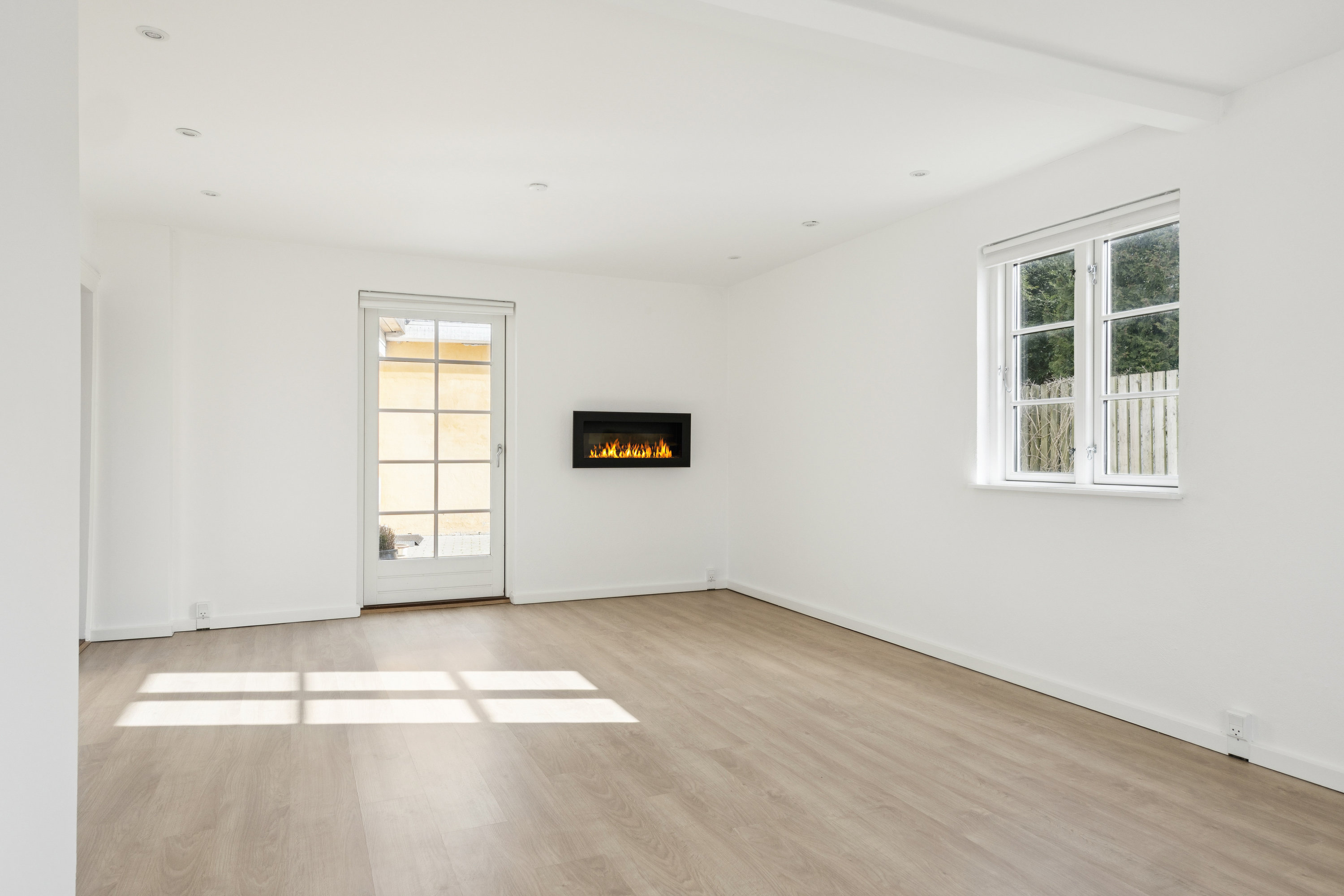 Fremhævet stue billede i fuldskærmstilstand. Billede af Vordingborgvej 81, 4600 Køge