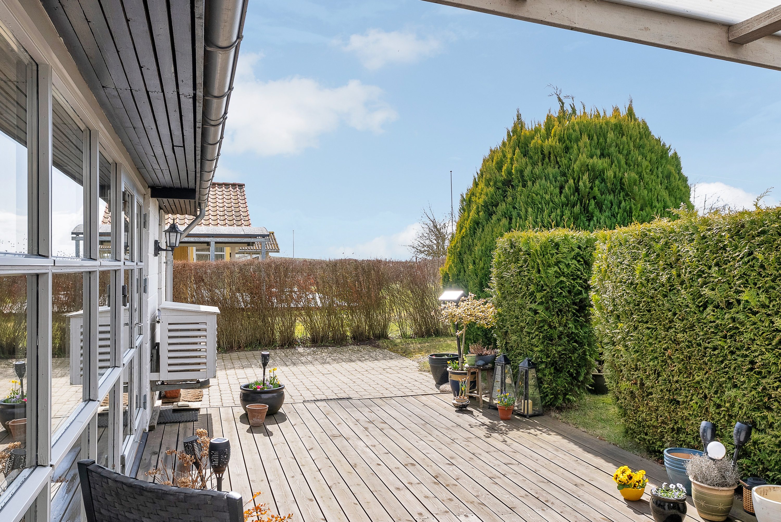 Fremhævet terrasse billede i fuldskærmstilstand. Billede af Svanevej 5, Dyreborg, 5600 Faaborg