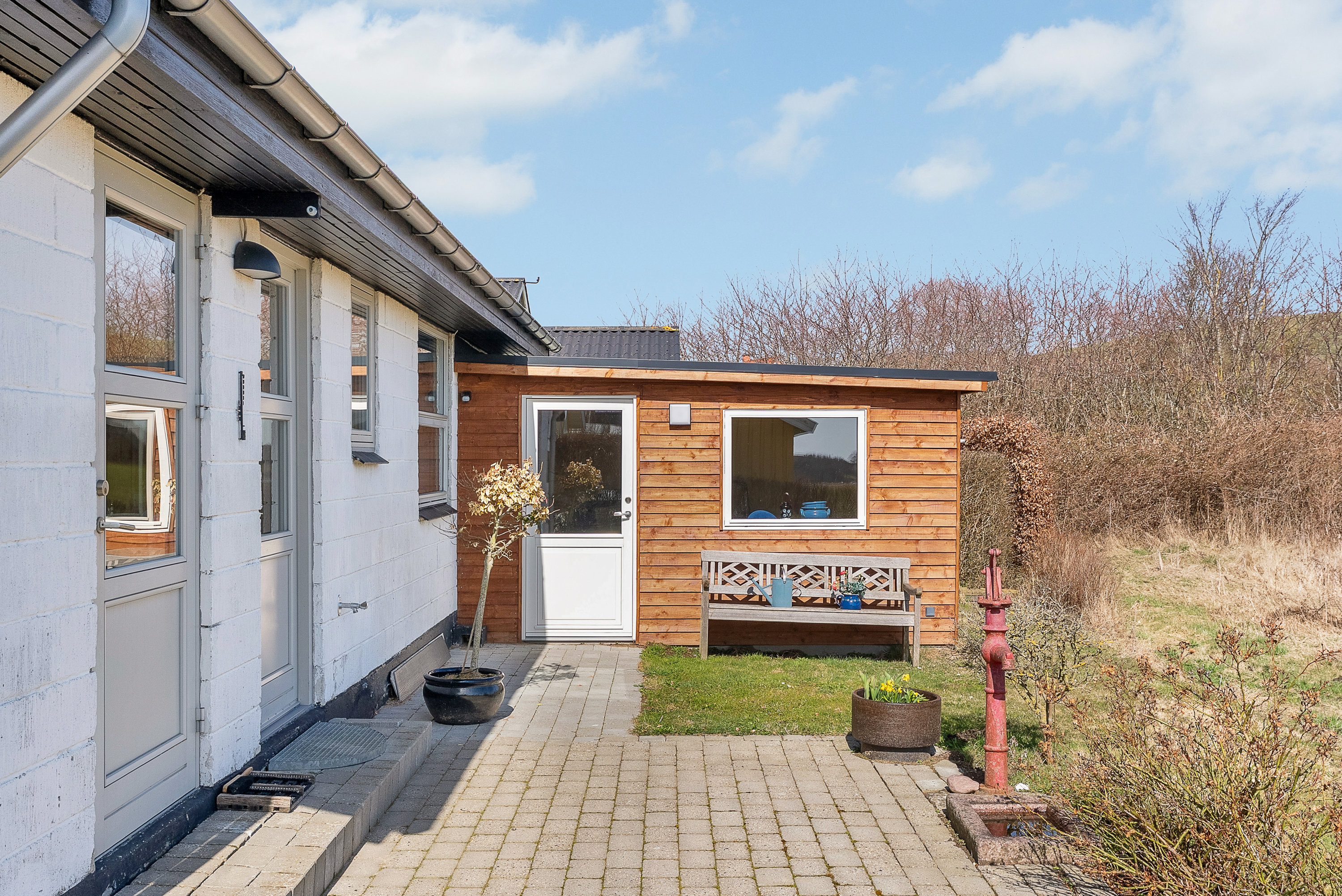 Fremhævet terrasse billede i fuldskærmstilstand. Billede af Svanevej 5, Dyreborg, 5600 Faaborg