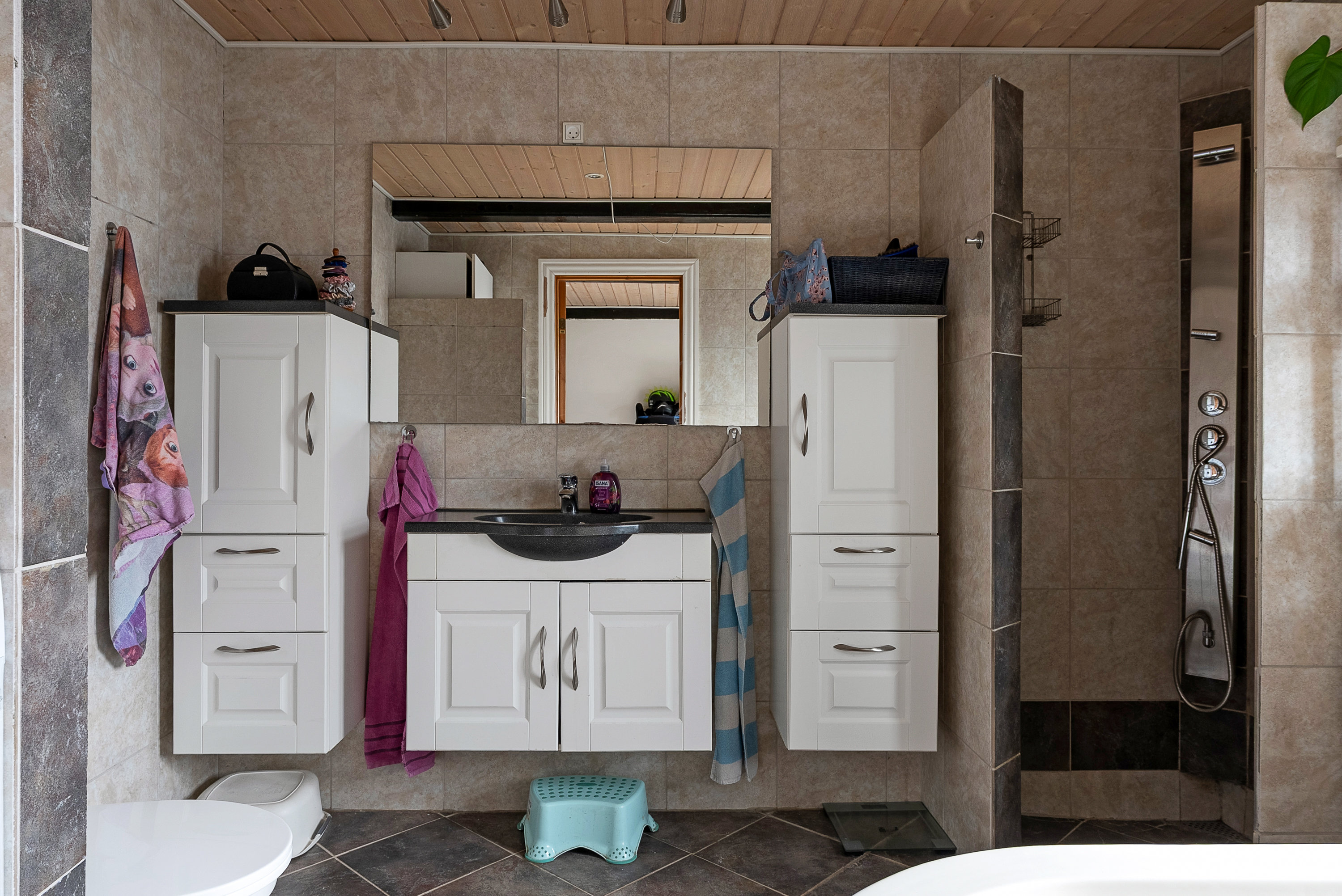 Fremhævet andet billede i fuldskærmstilstand. Billede af Ramsevej 1, Bøjden, 5600 Faaborg