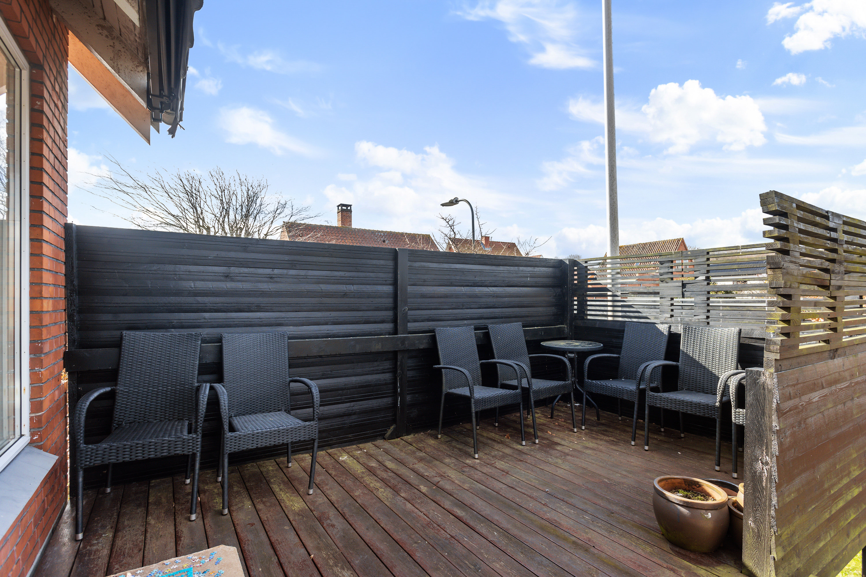 Fremhævet terrasse billede i fuldskærmstilstand. Billede af Tværvej 7, 9900 Frederikshavn