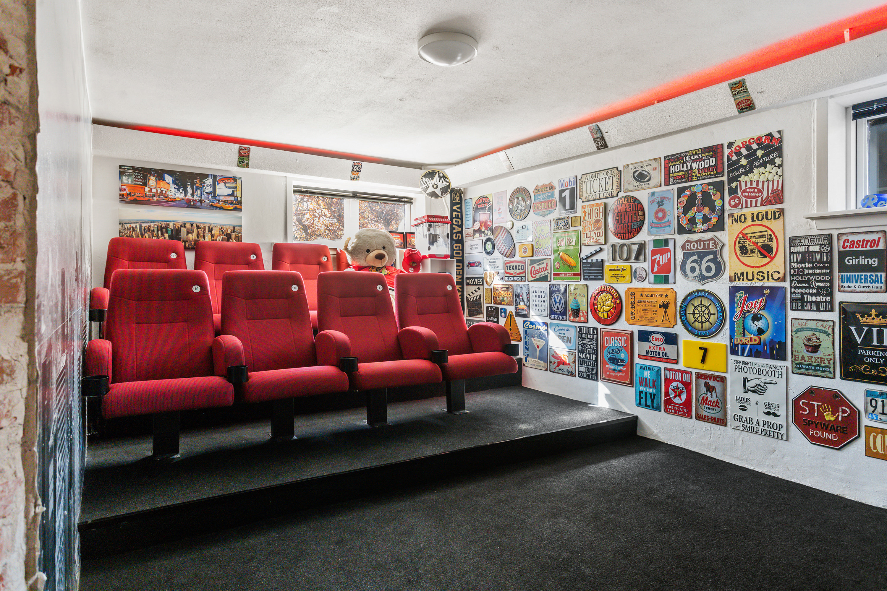 Fremhævet tv stue billede i fuldskærmstilstand. Billede af Tværvej 7, 9900 Frederikshavn