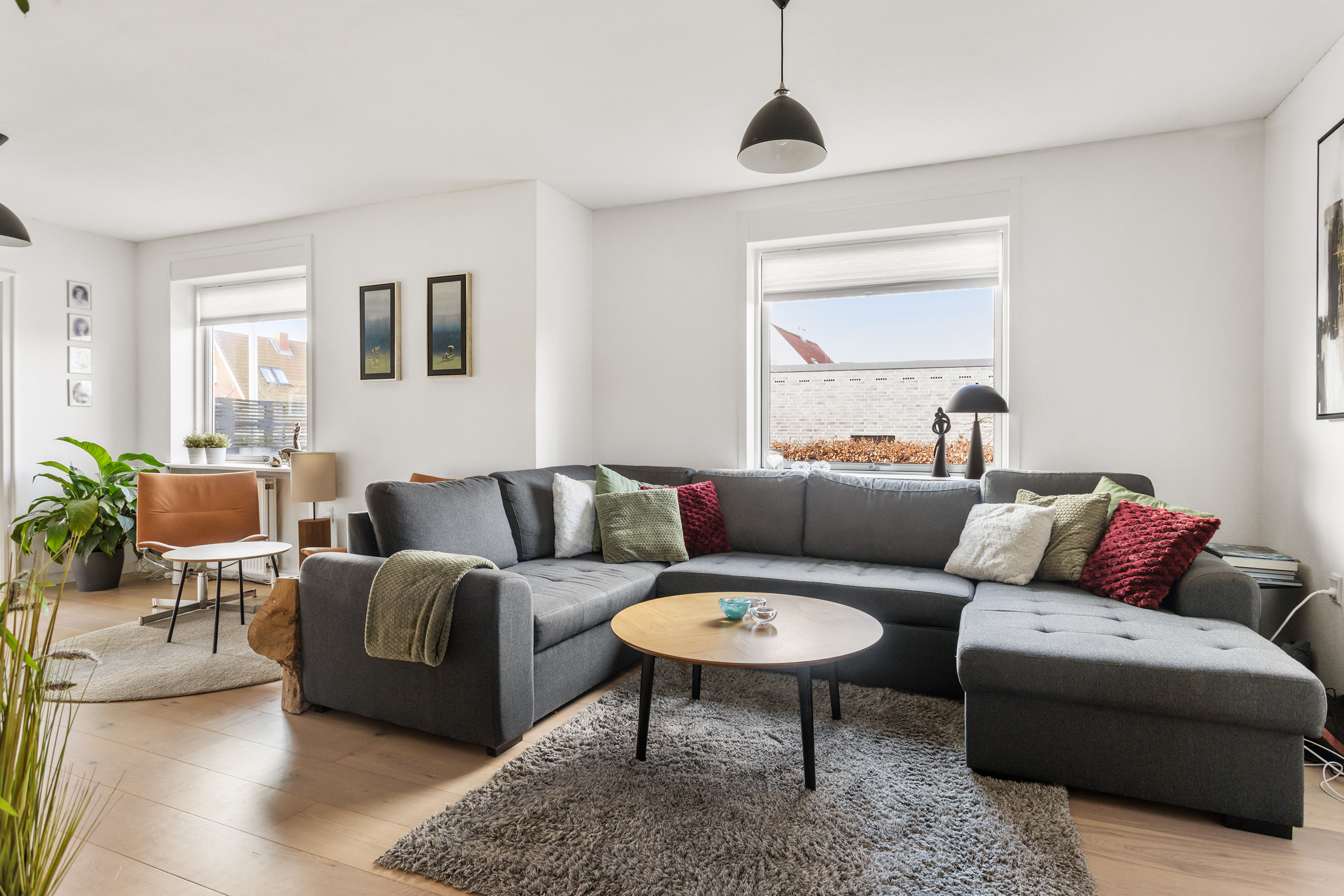 Fremhævet stue billede i fuldskærmstilstand. Billede af Tværvej 7, 9900 Frederikshavn