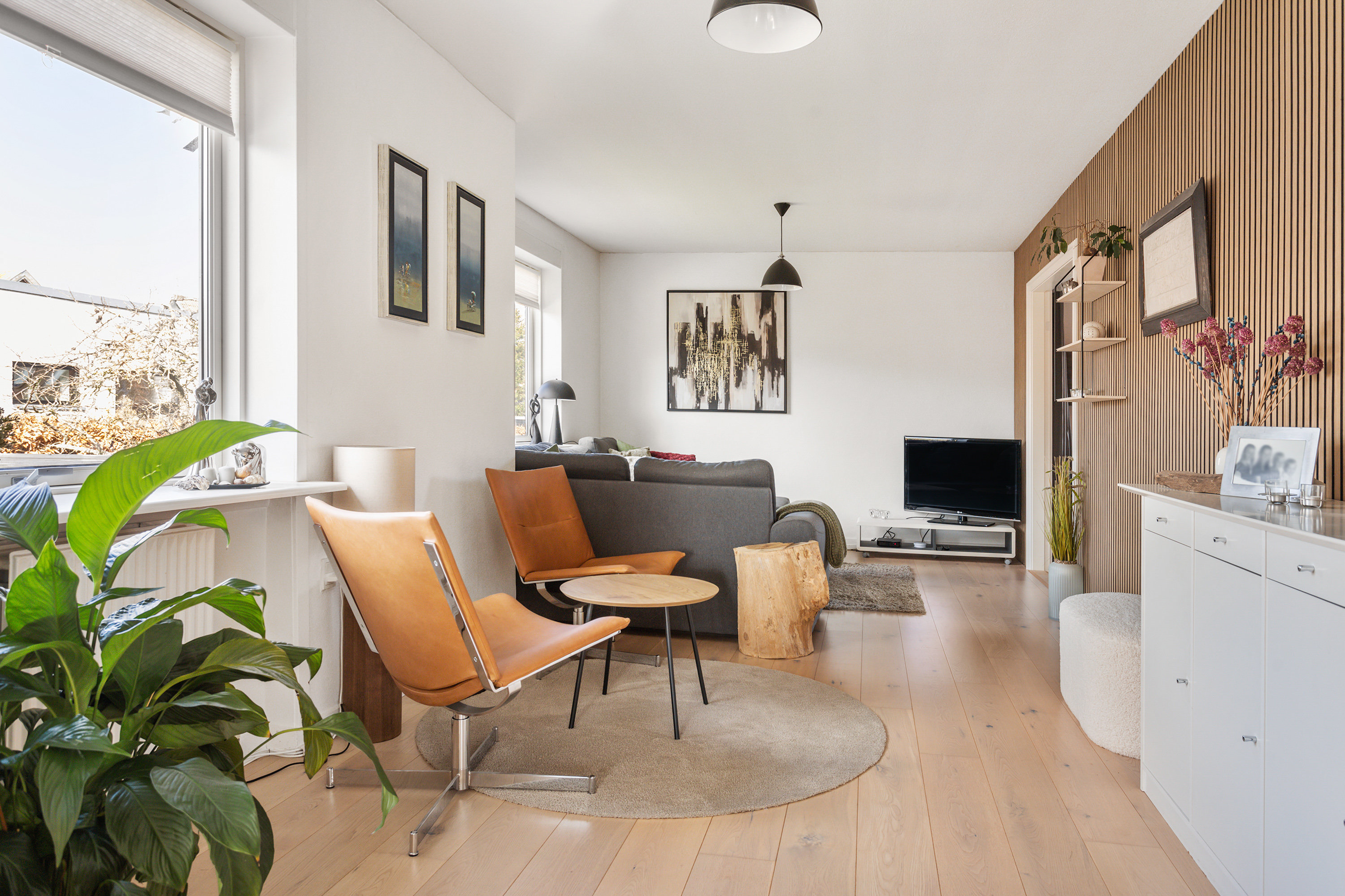 Fremhævet stue billede i fuldskærmstilstand. Billede af Tværvej 7, 9900 Frederikshavn