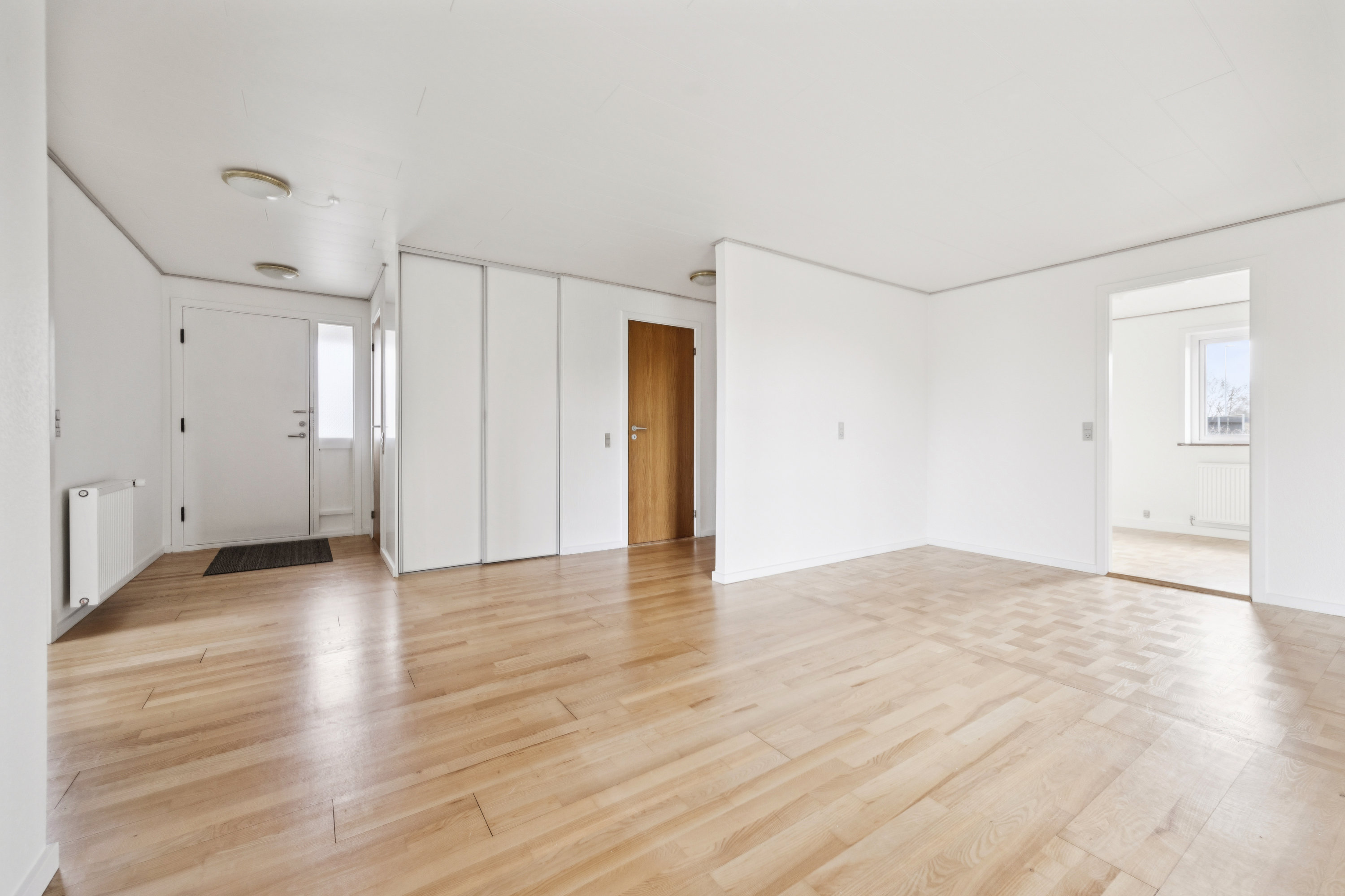 Fremhævet stue billede i fuldskærmstilstand. Billede af Blommevej 29, 9310 Vodskov