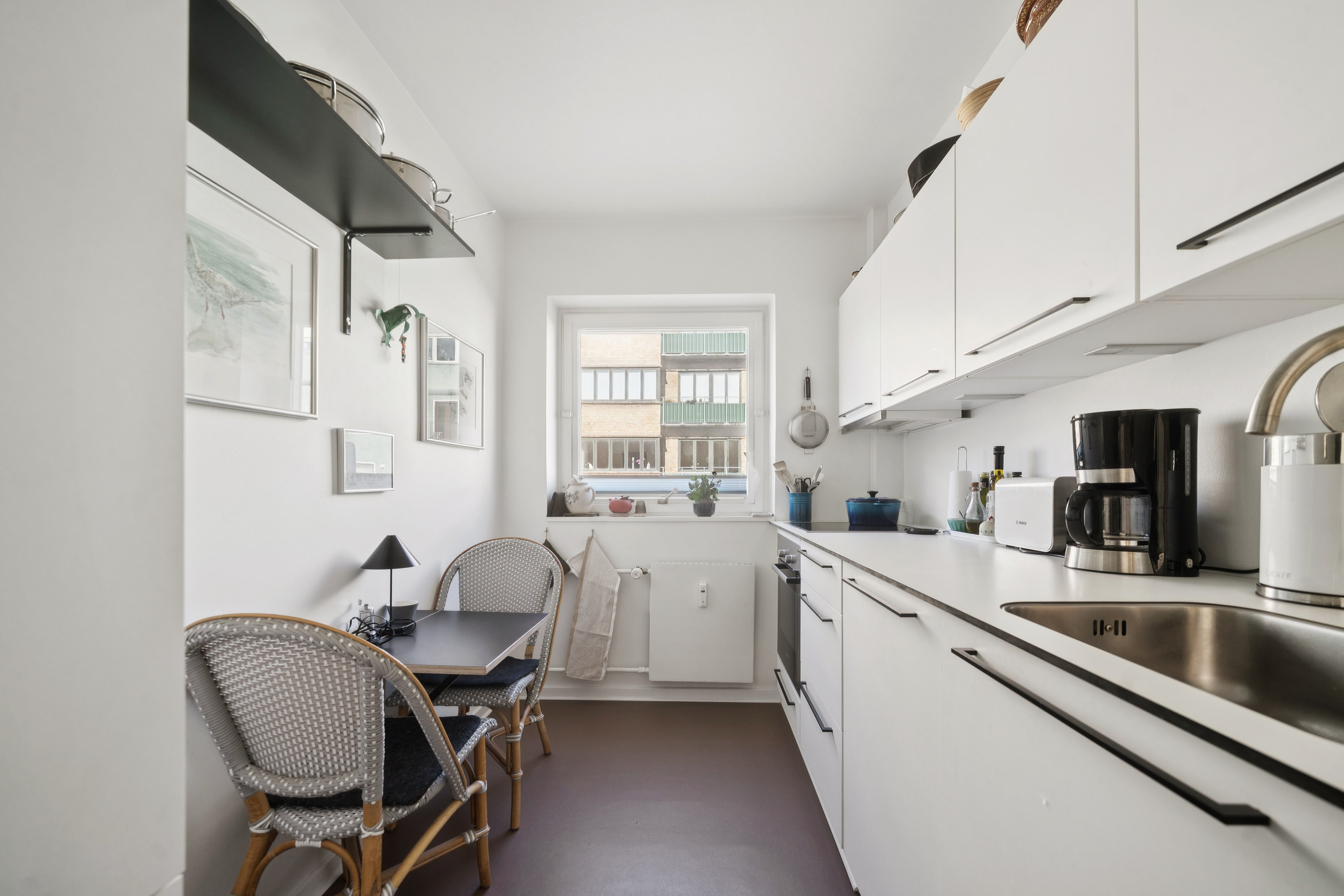 Fremhævet køkken billede i fuldskærmstilstand. Billede af Grundtvigsvej 3C, 2. th., 1864 Frederiksberg C