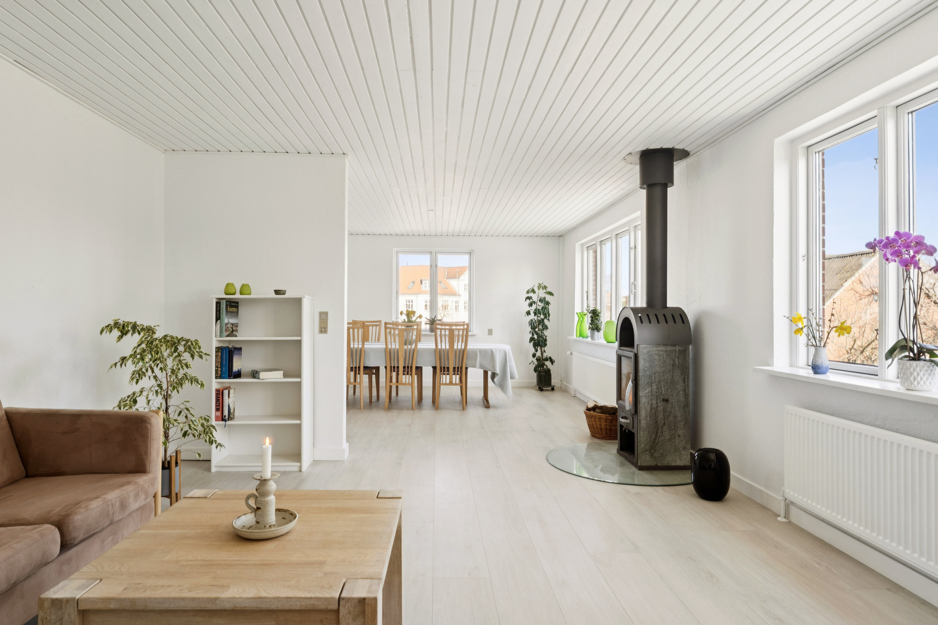 Fremhævet stue billede i fuldskærmstilstand. Billede af Gartnerbakken 6, Hammershøj, 8830 Tjele