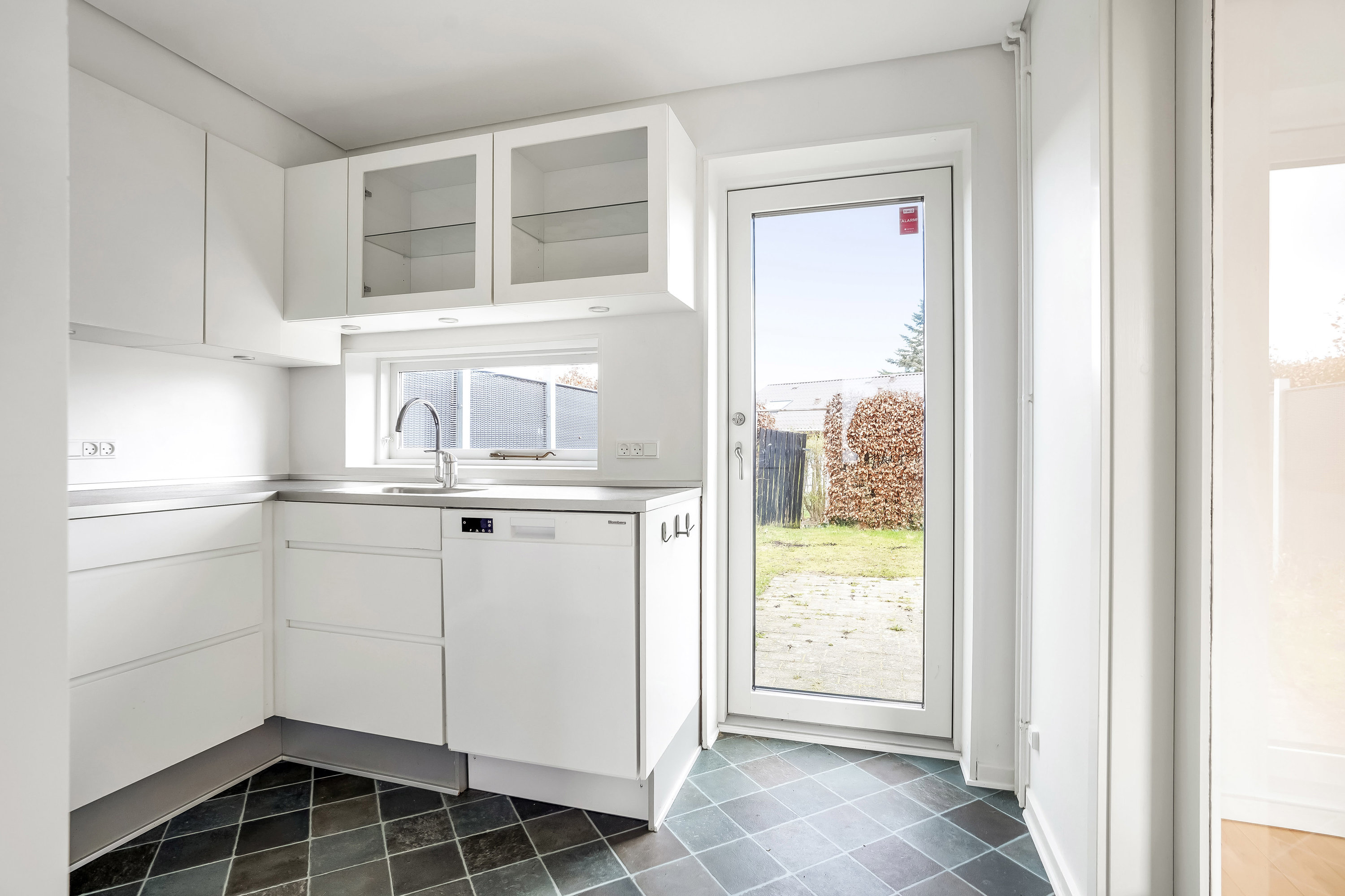 Fremhævet køkken billede i fuldskærmstilstand. Billede af Neder-Holluf-Vej 30G, Neder Holluf, 5220 Odense SØ