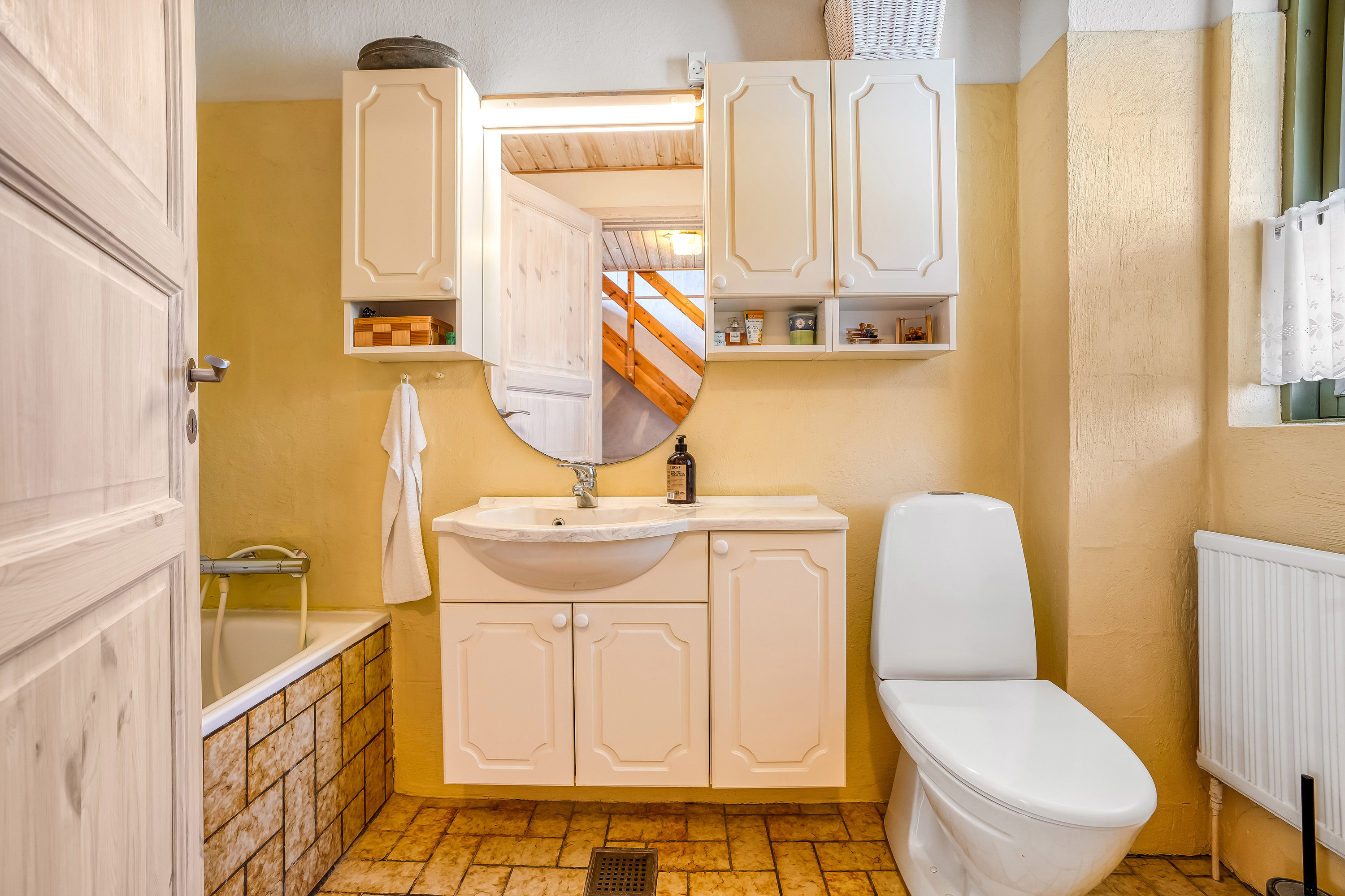 Fremhævet badeværelse billede i fuldskærmstilstand. Billede af Nyvej 91, 5690 Tommerup