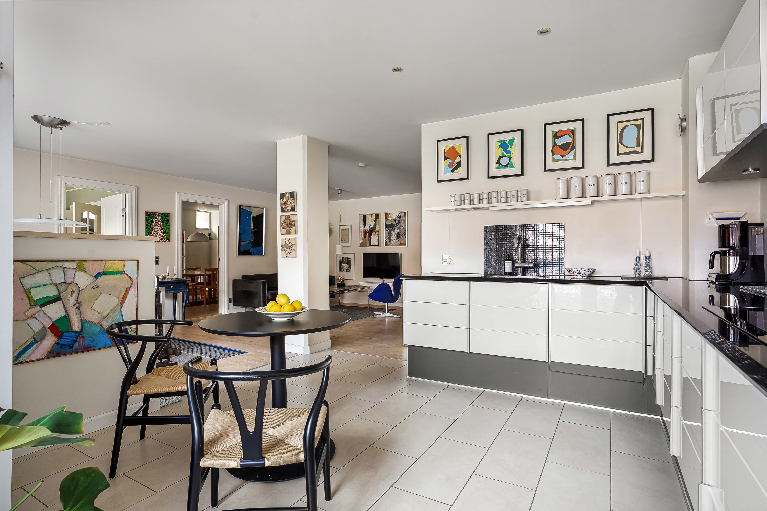 Fremhævet køkken billede i fuldskærmstilstand. Billede af Falen 27B, st.. th., 5000 Odense C