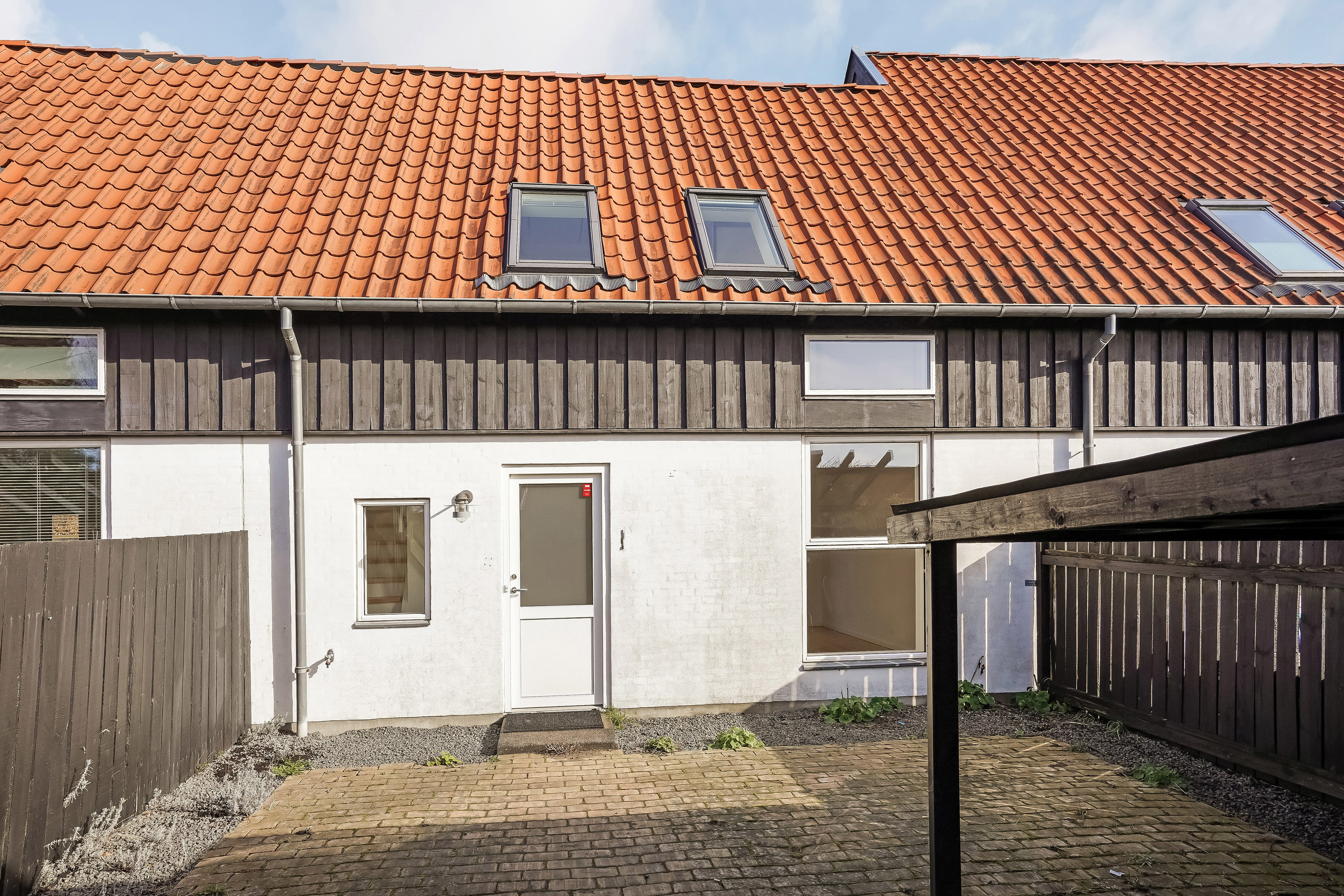 Fremhævet ejendommen billede i fuldskærmstilstand. Billede af Neder-Holluf-Vej 30G, Neder Holluf, 5220 Odense SØ