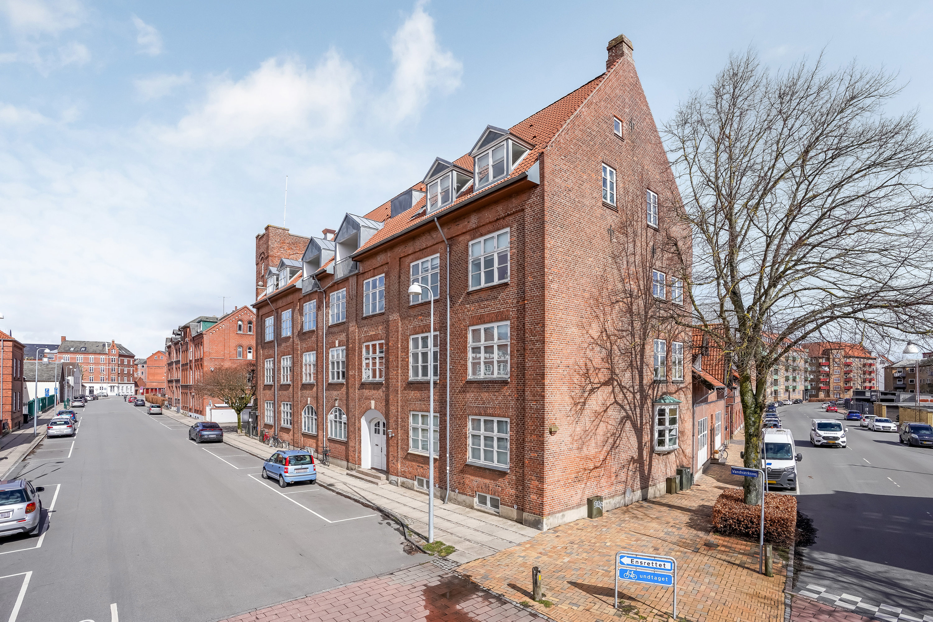 Fremhævet ejendommen billede i fuldskærmstilstand. Billede af Falen 27B, st.. th., 5000 Odense C