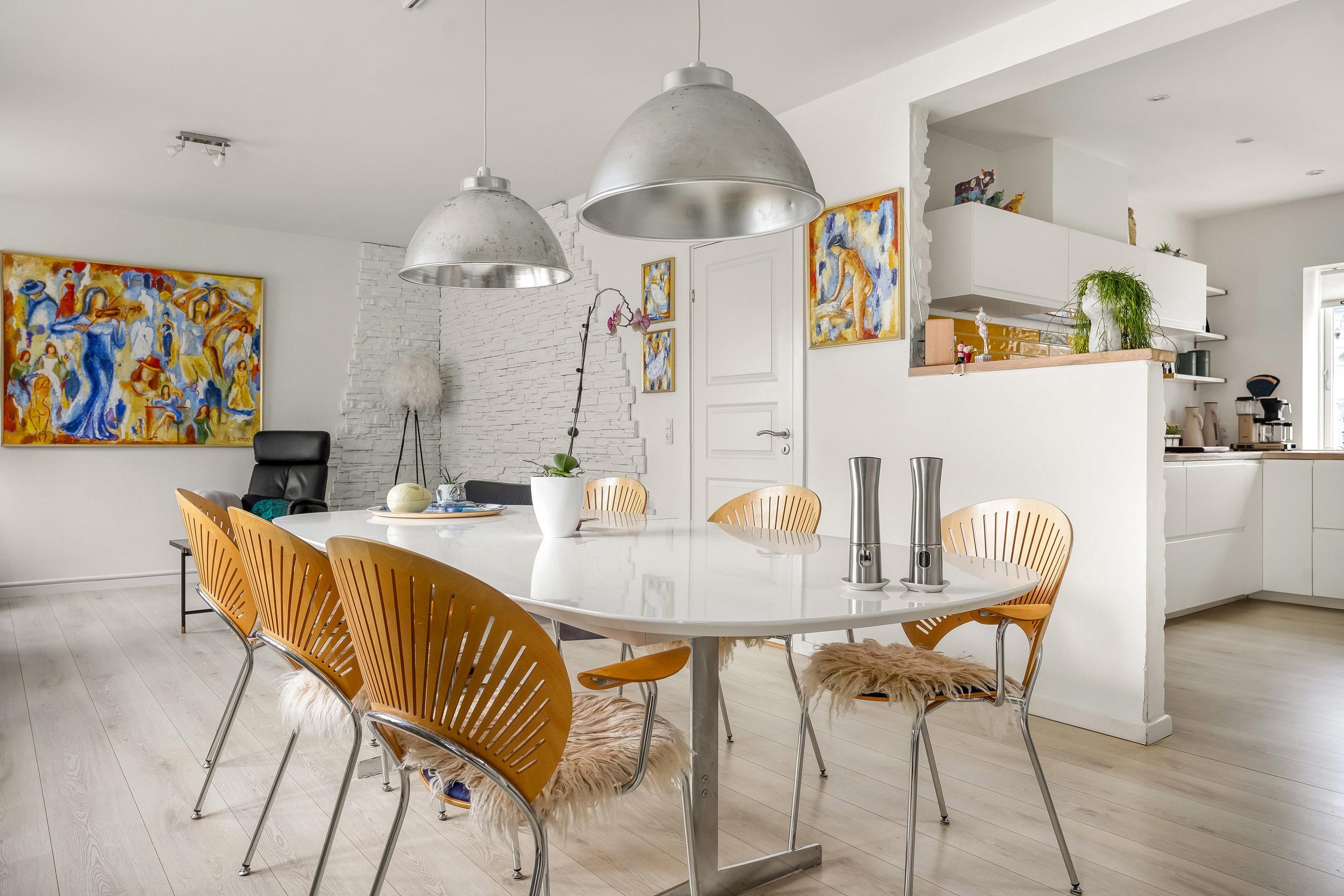 Fremhævet stue billede i fuldskærmstilstand. Billede af Nørregade 26, Ejby, 5592 Ejby