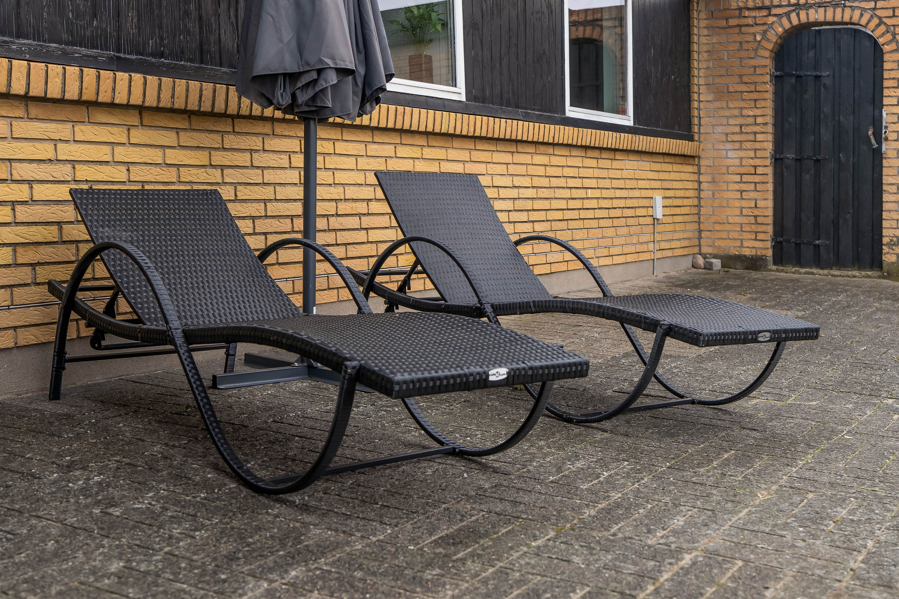 Fremhævet terrasse billede i fuldskærmstilstand. Billede af Holmegårdsparken 42, Store Lyngby, 3320 Skævinge