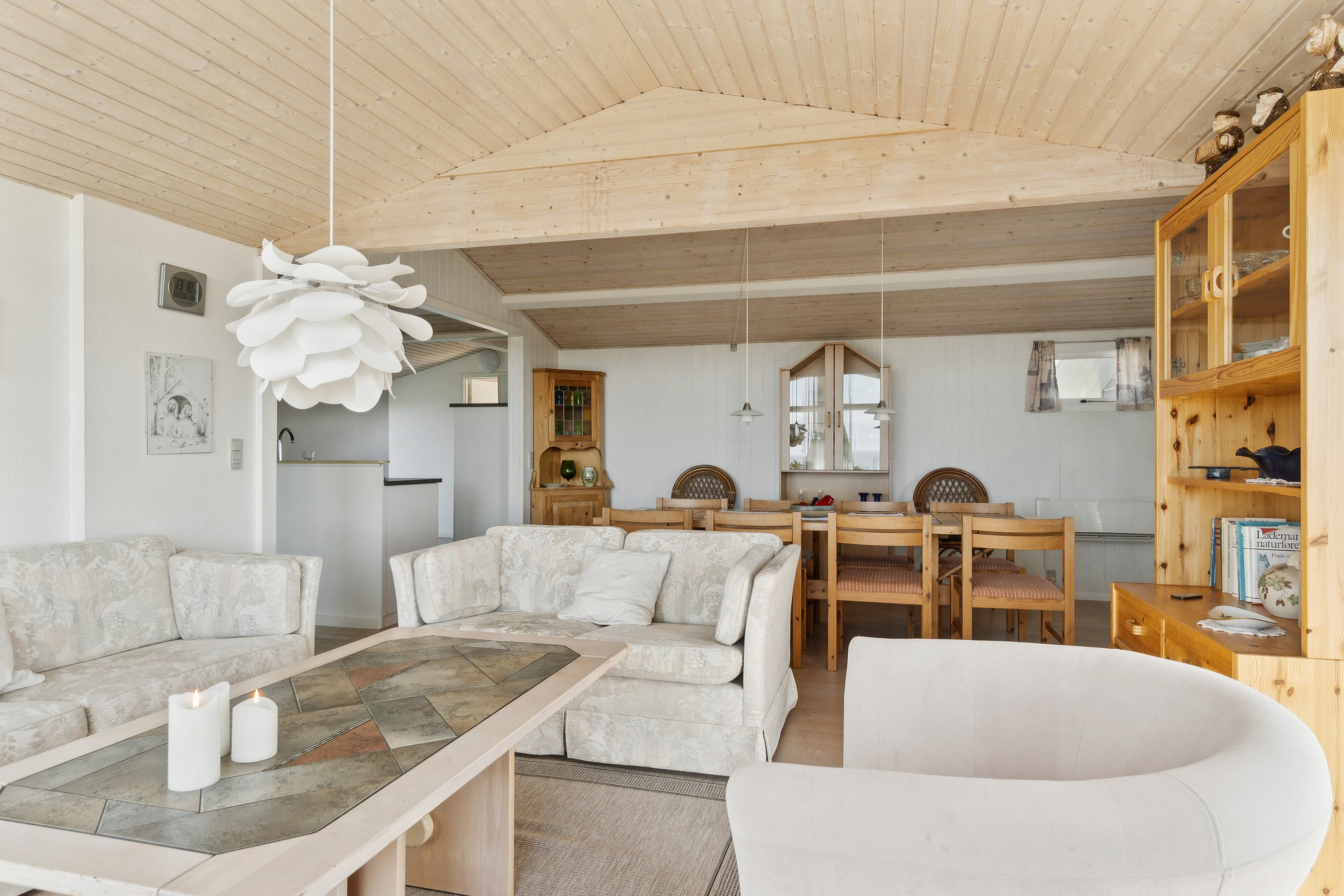 Fremhævet stue billede i fuldskærmstilstand. Billede af Huginsvej 20, Drøsselbjerg, 4200 Slagelse