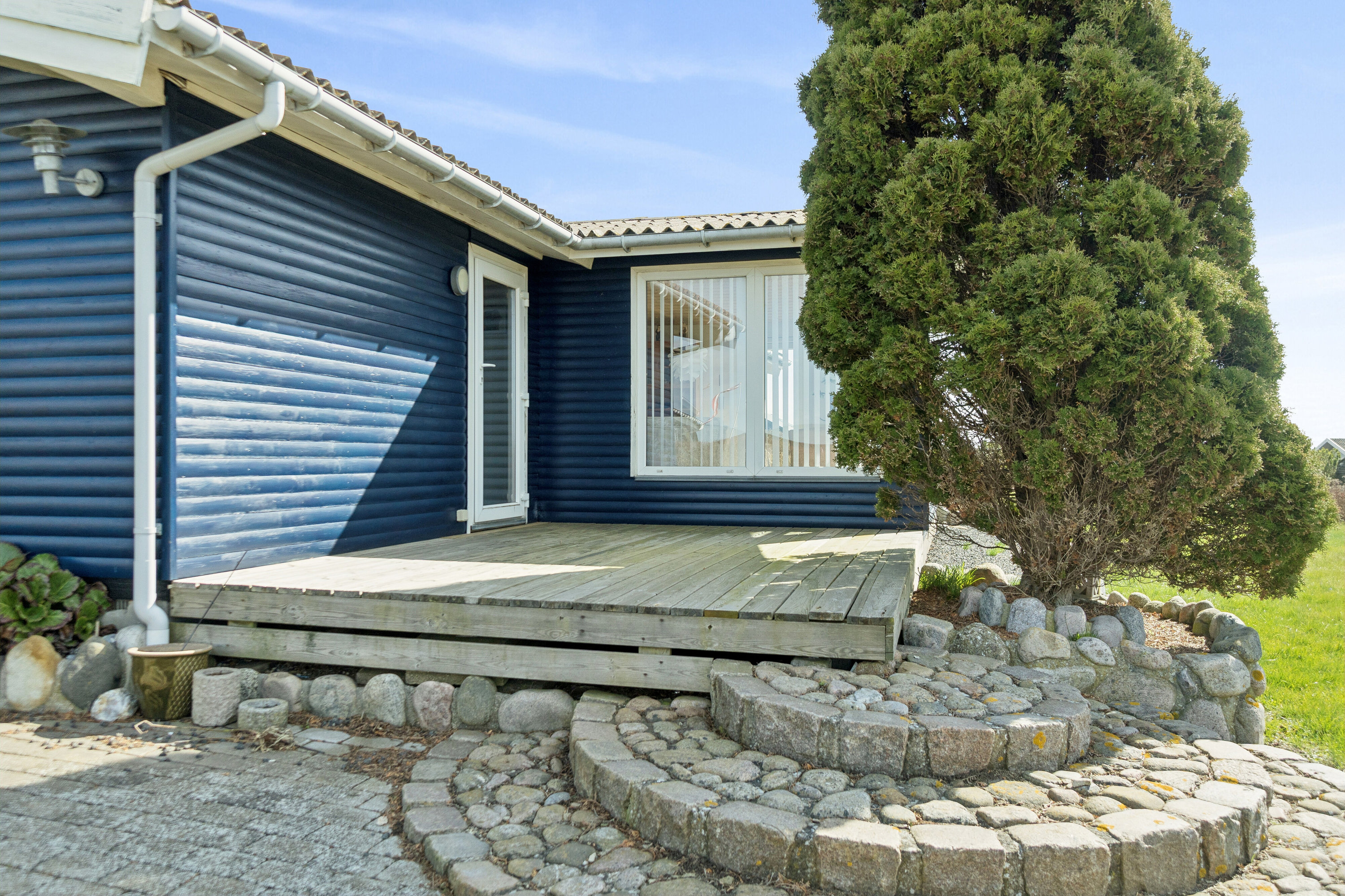 Fremhævet udendørs billede i fuldskærmstilstand. Billede af Huginsvej 20, Drøsselbjerg, 4200 Slagelse