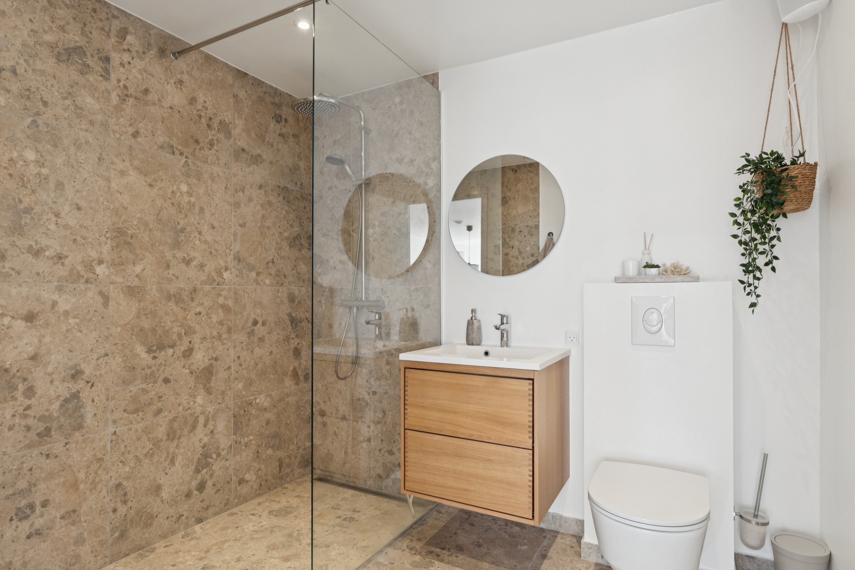 Fremhævet indendørs billede i fuldskærmstilstand. Billede af Jegstrupvænget 623, 8310 Tranbjerg J