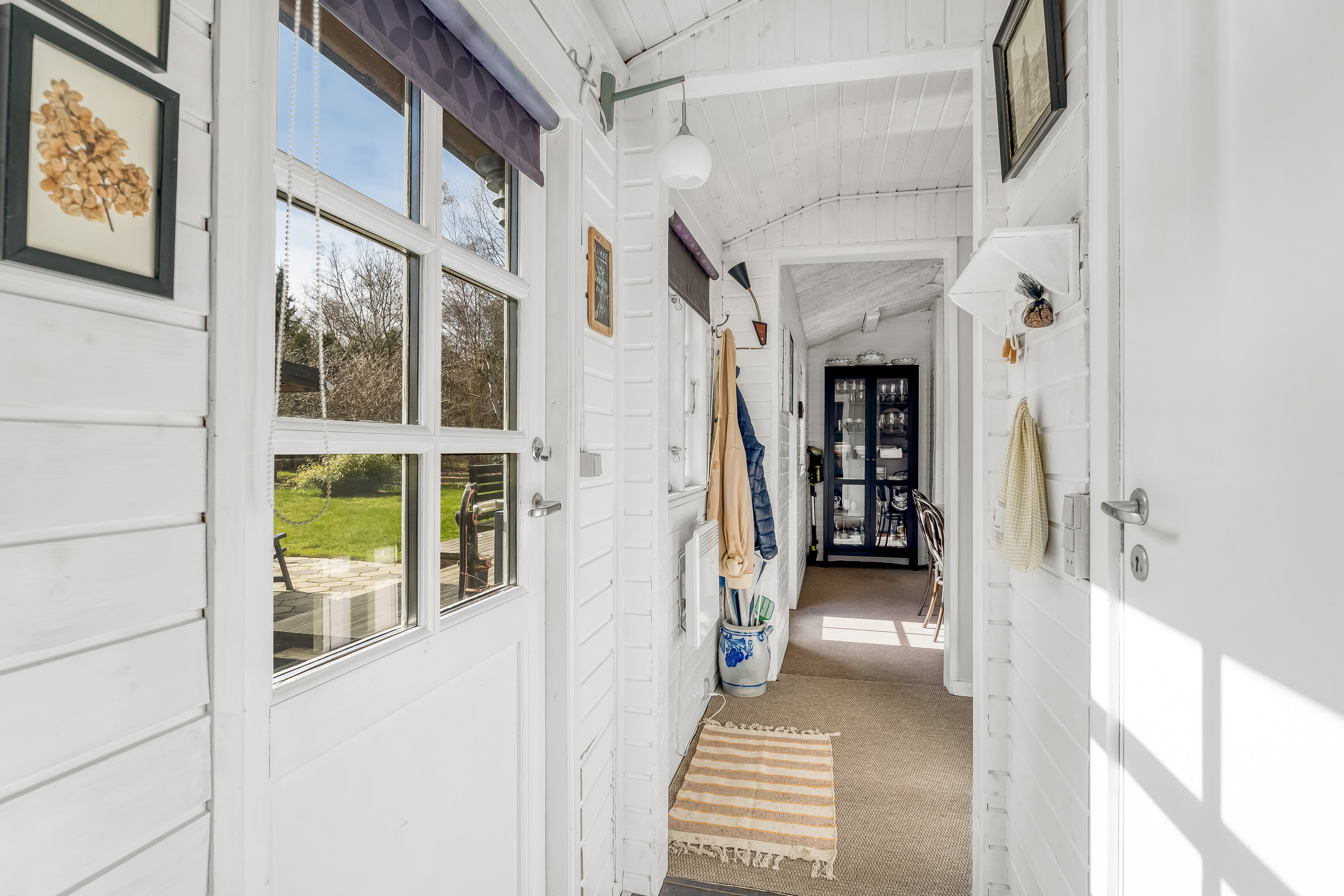 Fremhævet gang billede i fuldskærmstilstand. Billede af Hummingen Strandvej 32, Hummingen, 4983 Dannemare