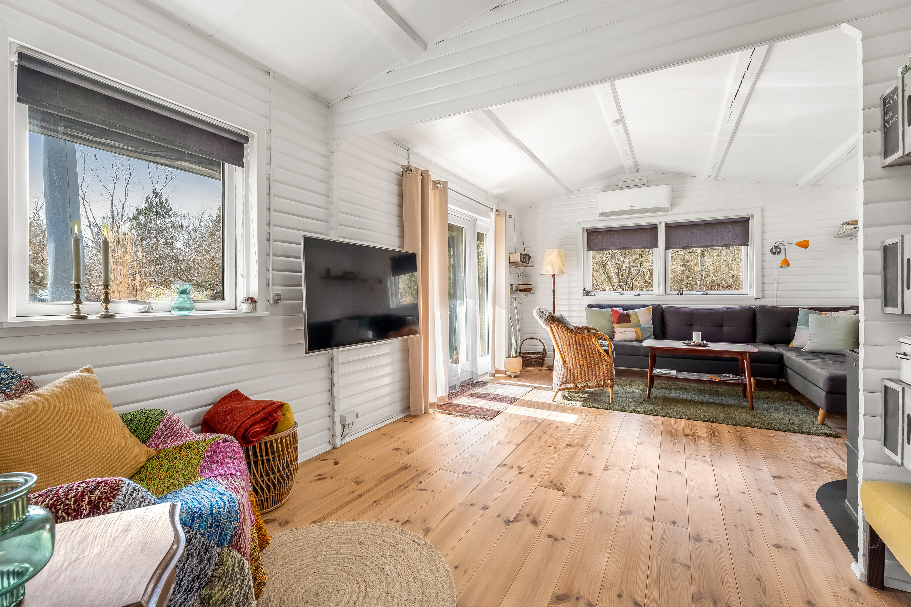 Fremhævet stue billede i fuldskærmstilstand. Billede af Hummingen Strandvej 32, Hummingen, 4983 Dannemare