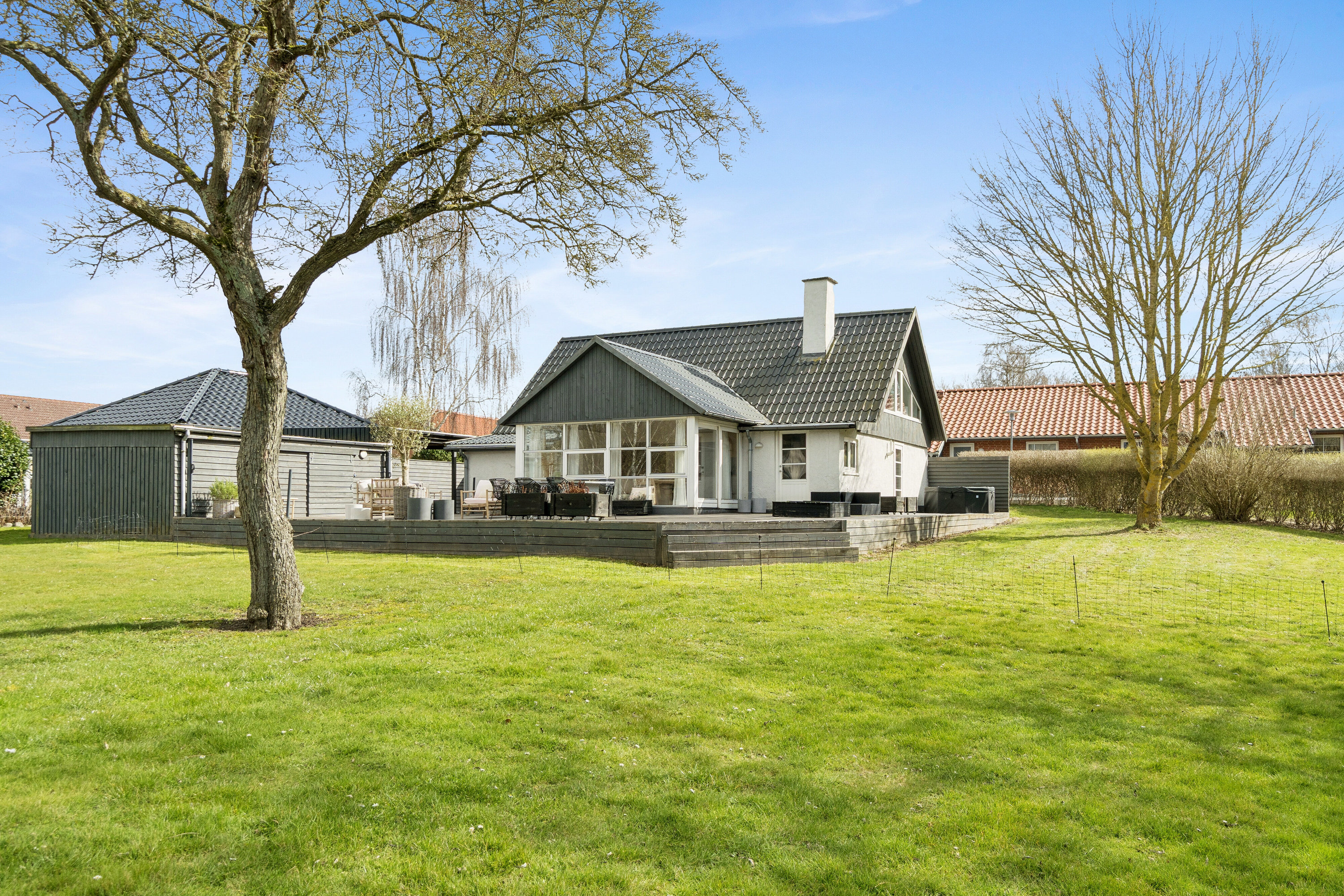 Fremhævet set fra haven billede i fuldskærmstilstand. Billede af Trekanten 20, 4200 Slagelse