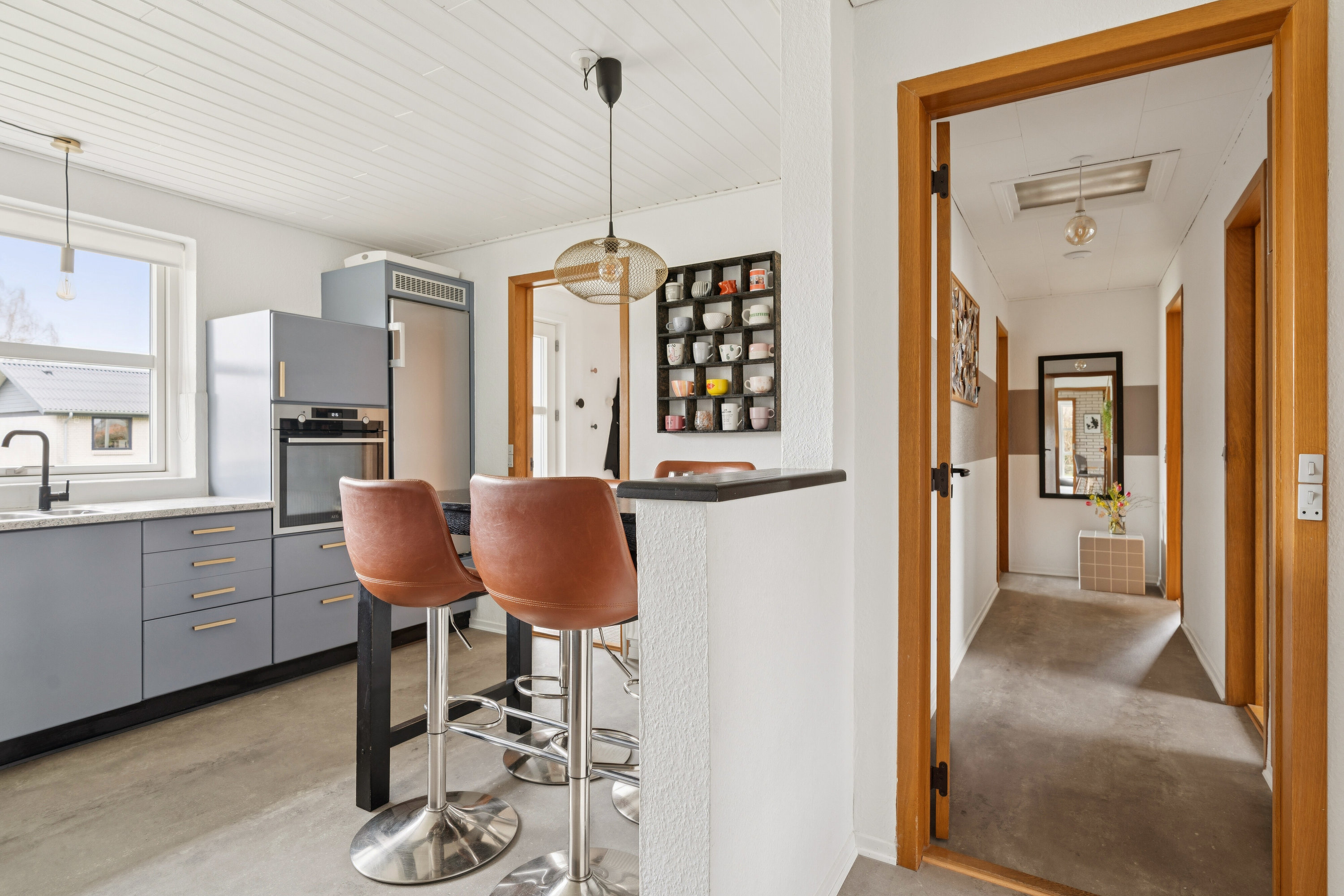 Fremhævet indendørs billede i fuldskærmstilstand. Billede af Højene 1, 7250 Hejnsvig