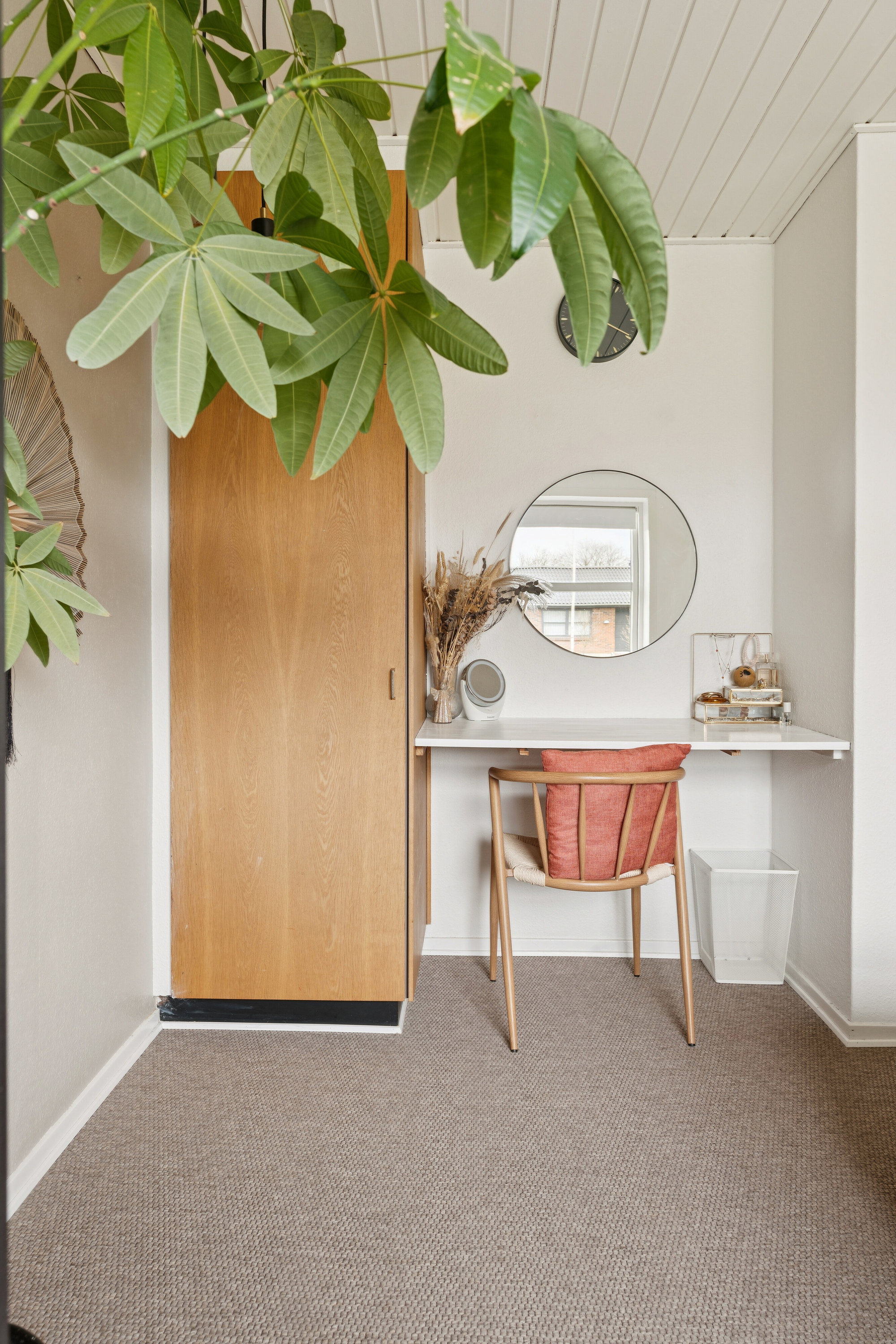 Fremhævet indendørs billede i fuldskærmstilstand. Billede af Højene 1, 7250 Hejnsvig