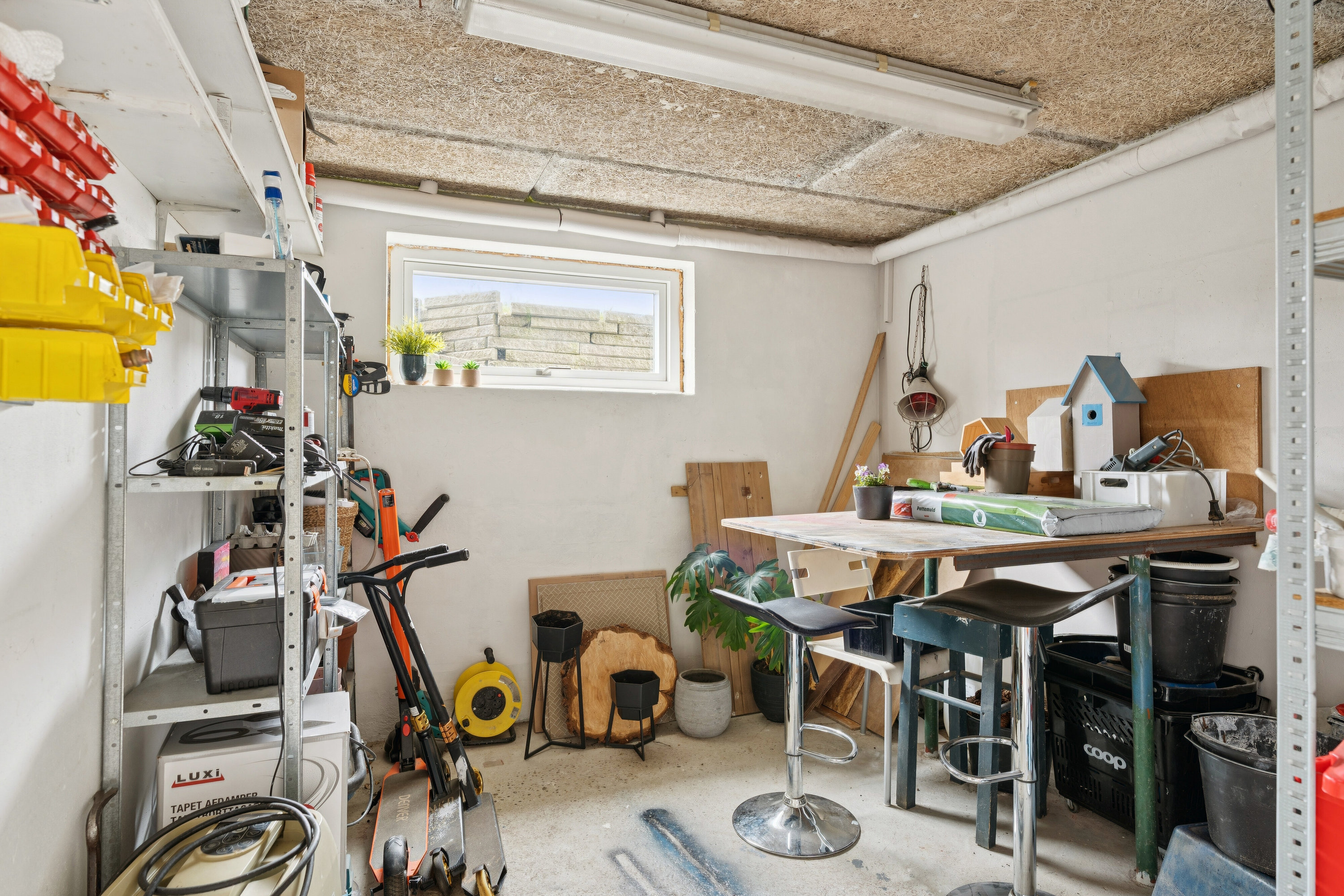 Fremhævet indendørs billede i fuldskærmstilstand. Billede af Højene 1, 7250 Hejnsvig