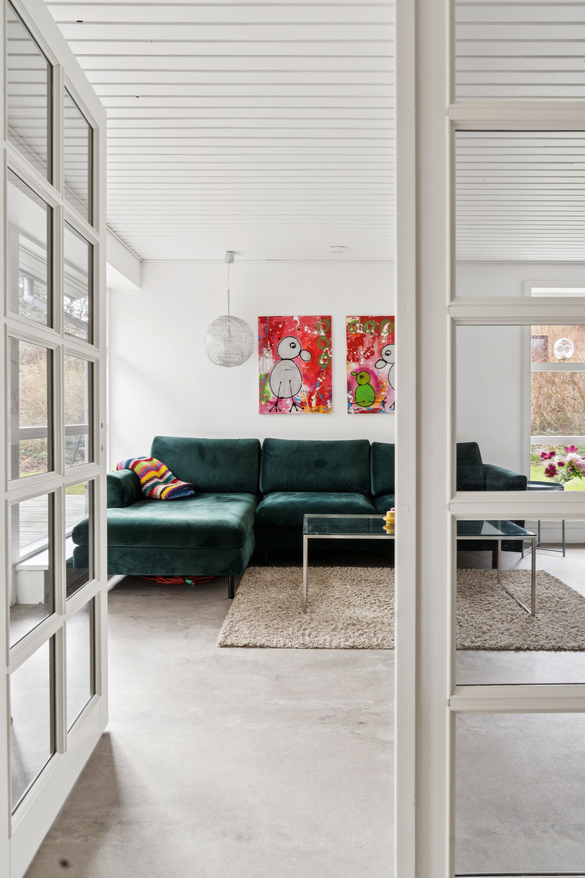 Fremhævet stue billede i fuldskærmstilstand. Billede af Højene 1, 7250 Hejnsvig