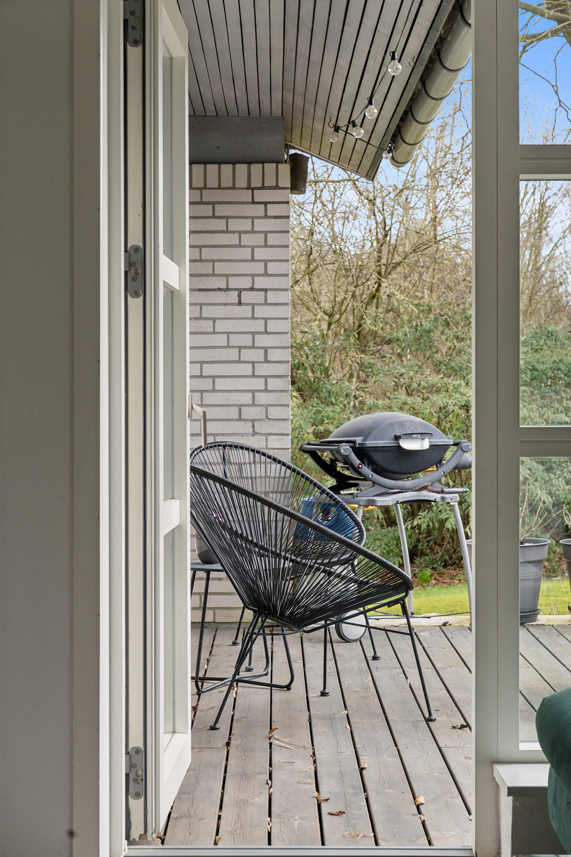 Fremhævet overdækket terrasse billede i fuldskærmstilstand. Billede af Højene 1, 7250 Hejnsvig