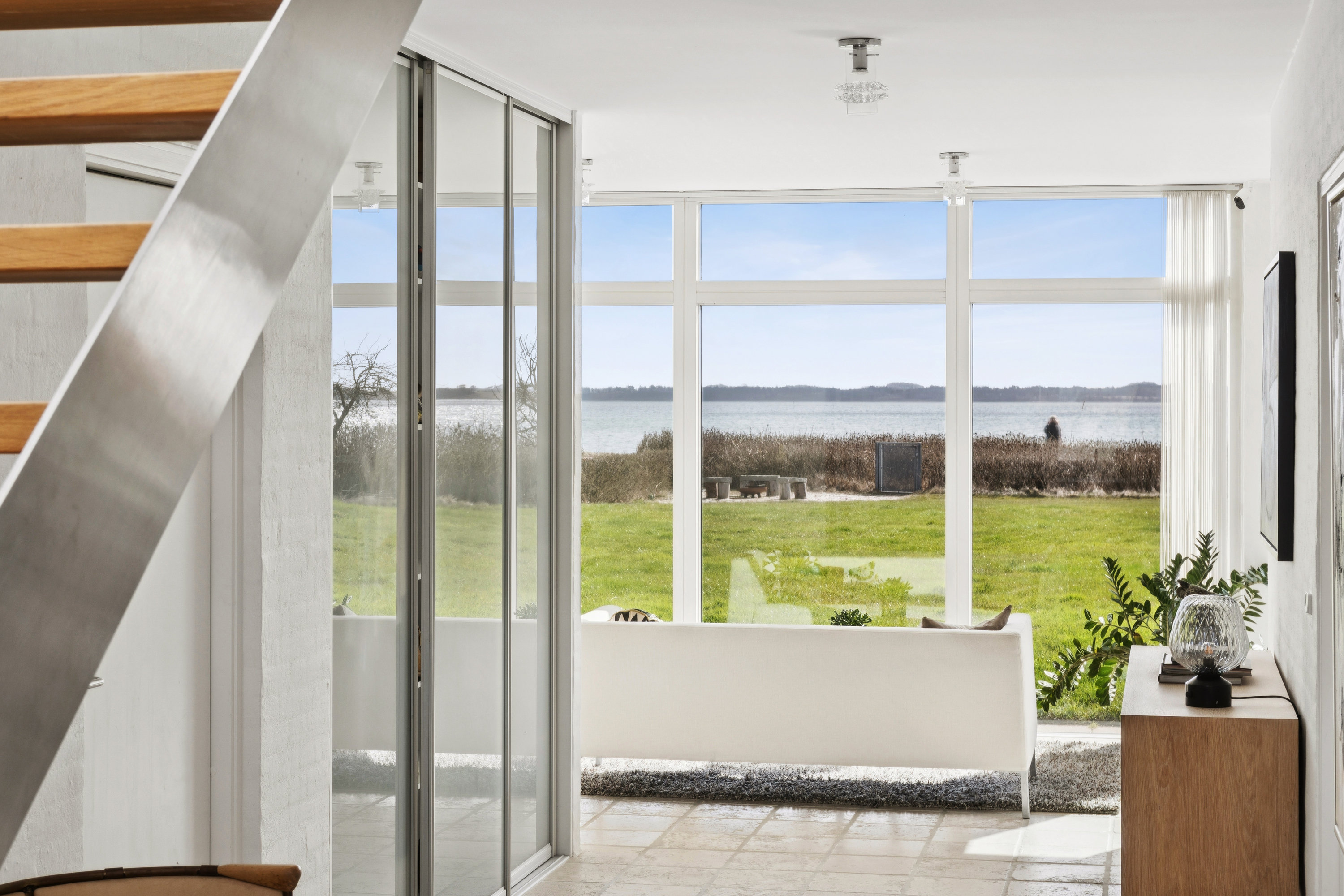 Fremhævet stue billede i fuldskærmstilstand. Billede af Skæring Strandvej 64, 8250 Egå