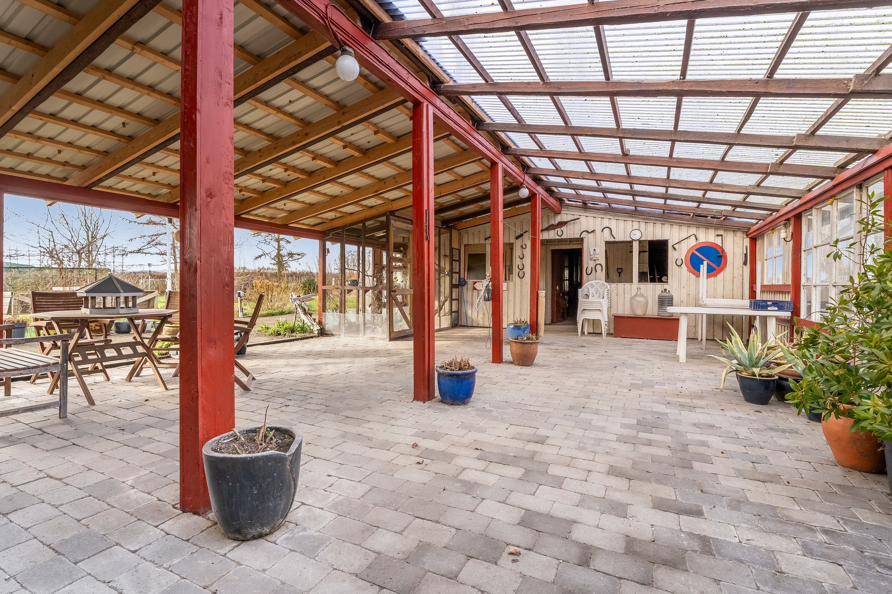 Fremhævet overdækket terrasse billede i fuldskærmstilstand. Billede af Blansvej 11, 4941 Bandholm