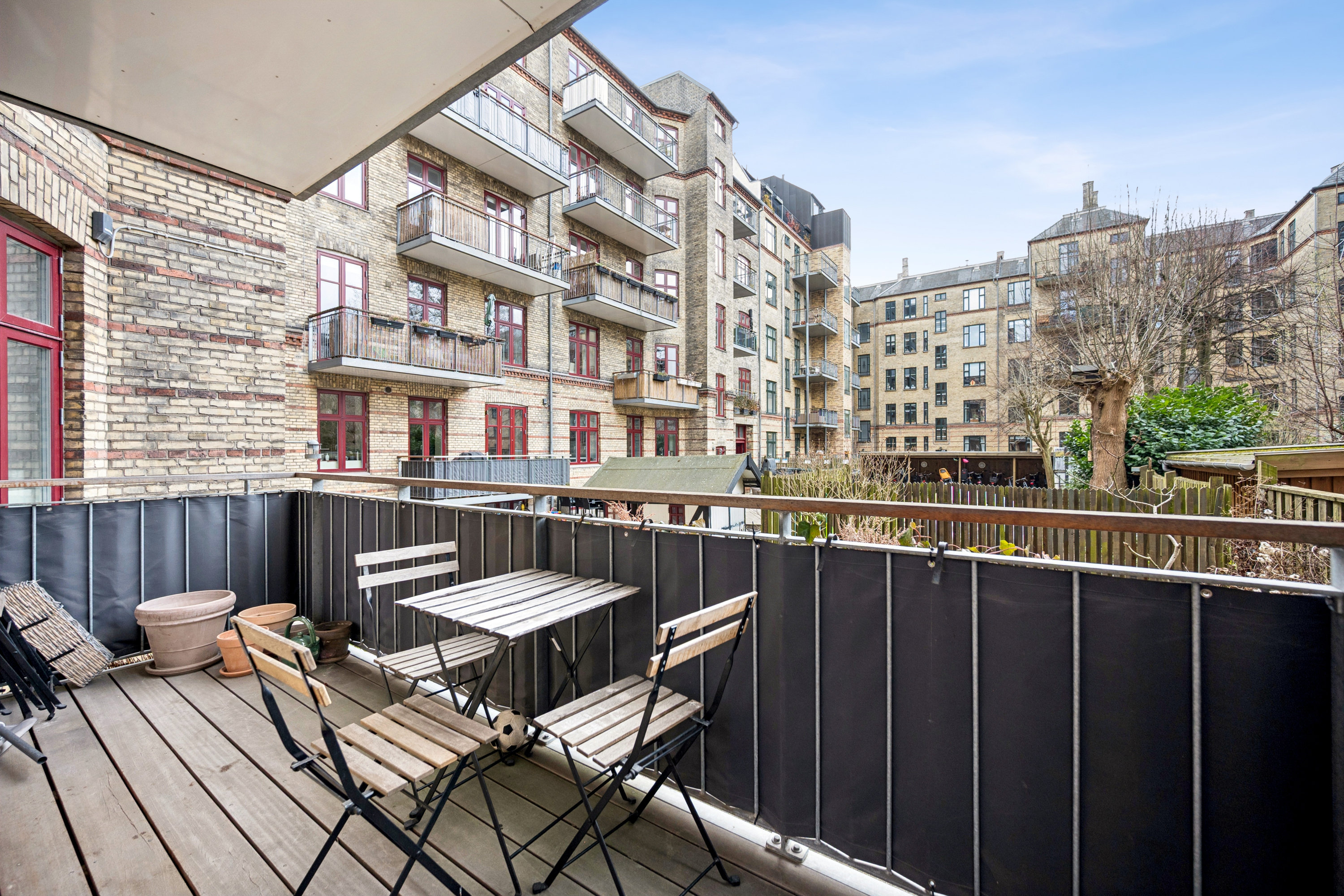 Fremhævet altan billede i fuldskærmstilstand. Billede af Johnstrups Alle 10, st.. th., 1923 Frederiksberg C