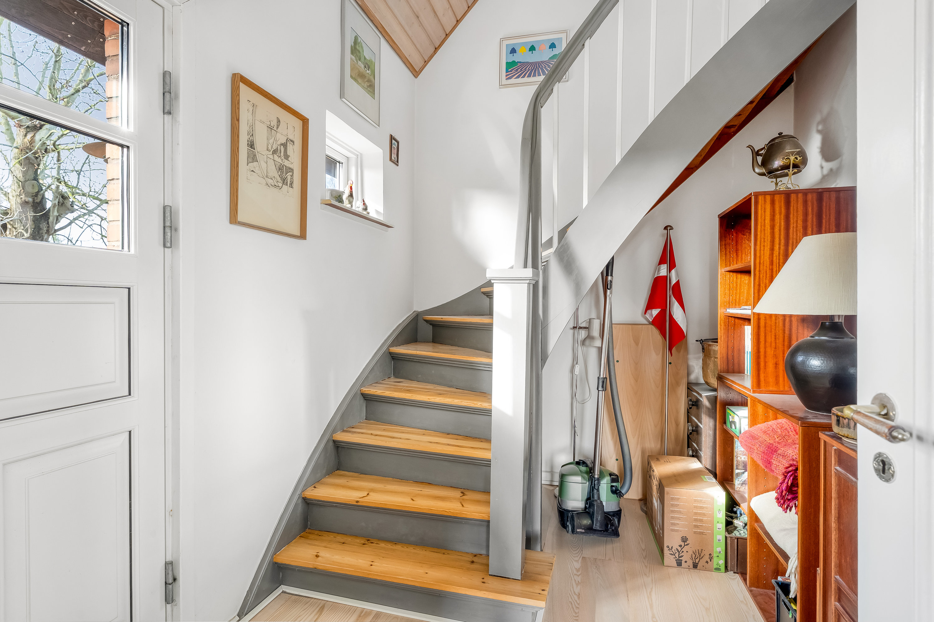 Fremhævet entré billede i fuldskærmstilstand. Billede af Blansvej 11, 4941 Bandholm