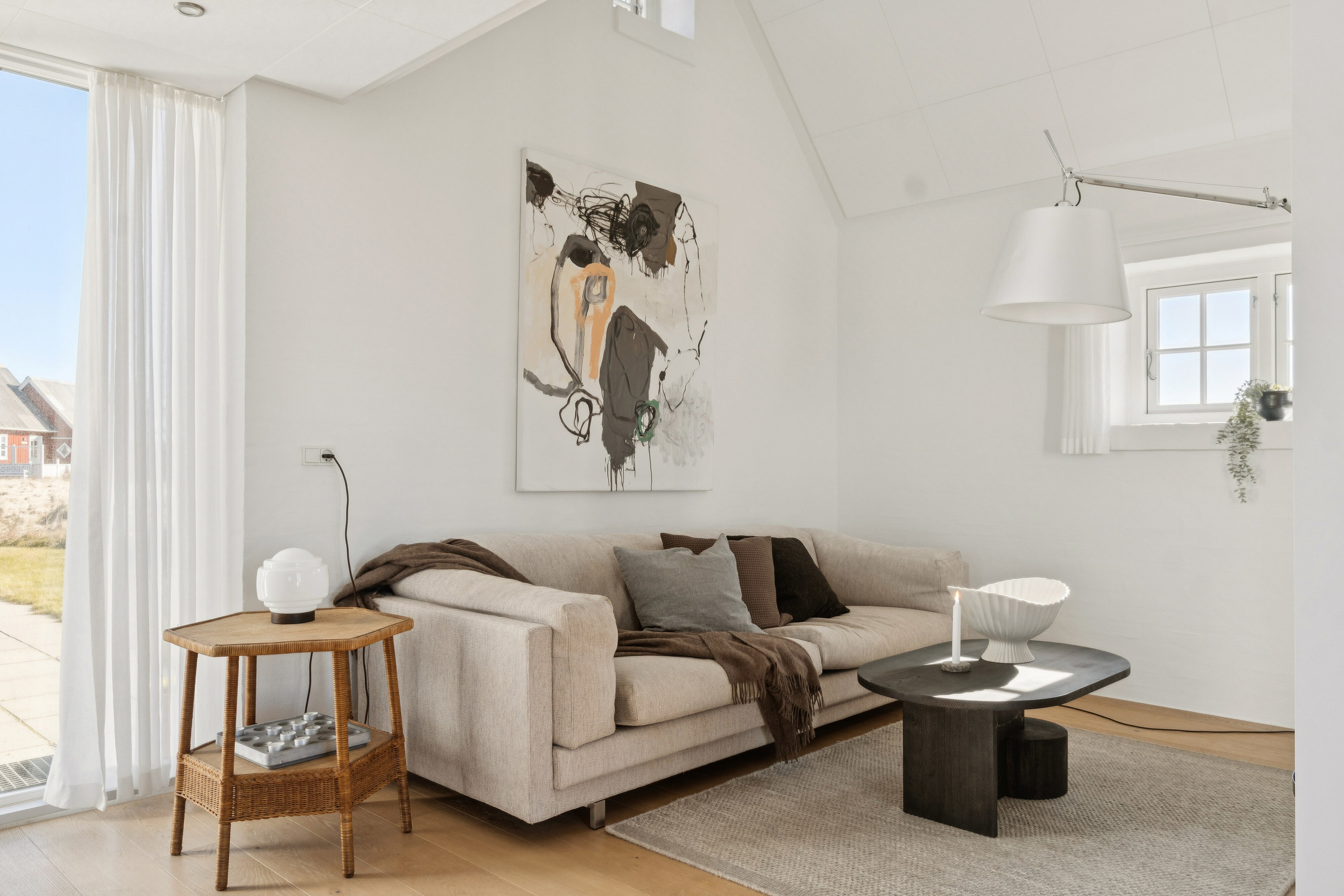 Fremhævet stue billede i fuldskærmstilstand. Billede af Bæltet 4, Lønstrup, 9800 Hjørring