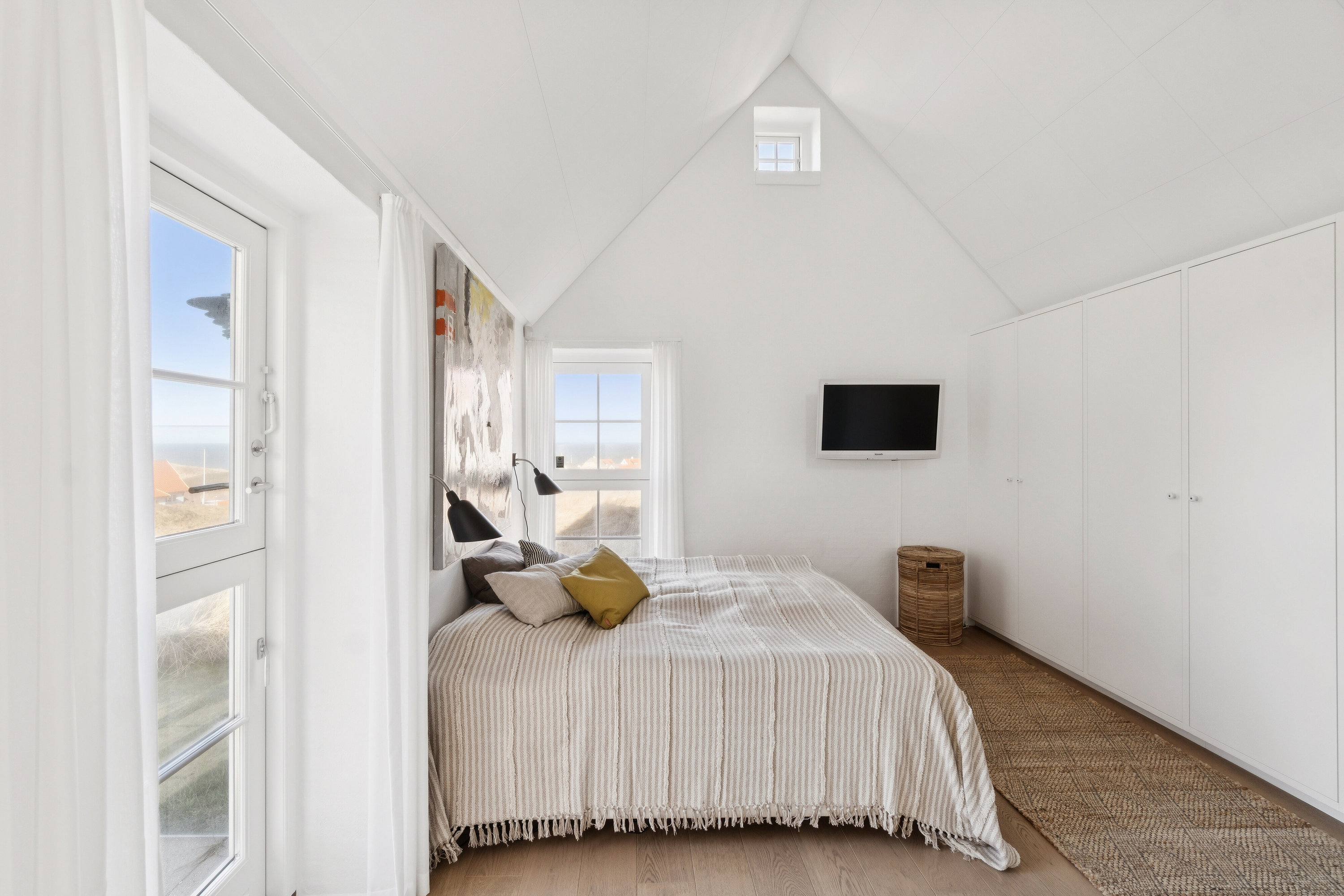 Fremhævet soveværelse billede i fuldskærmstilstand. Billede af Bæltet 4, Lønstrup, 9800 Hjørring