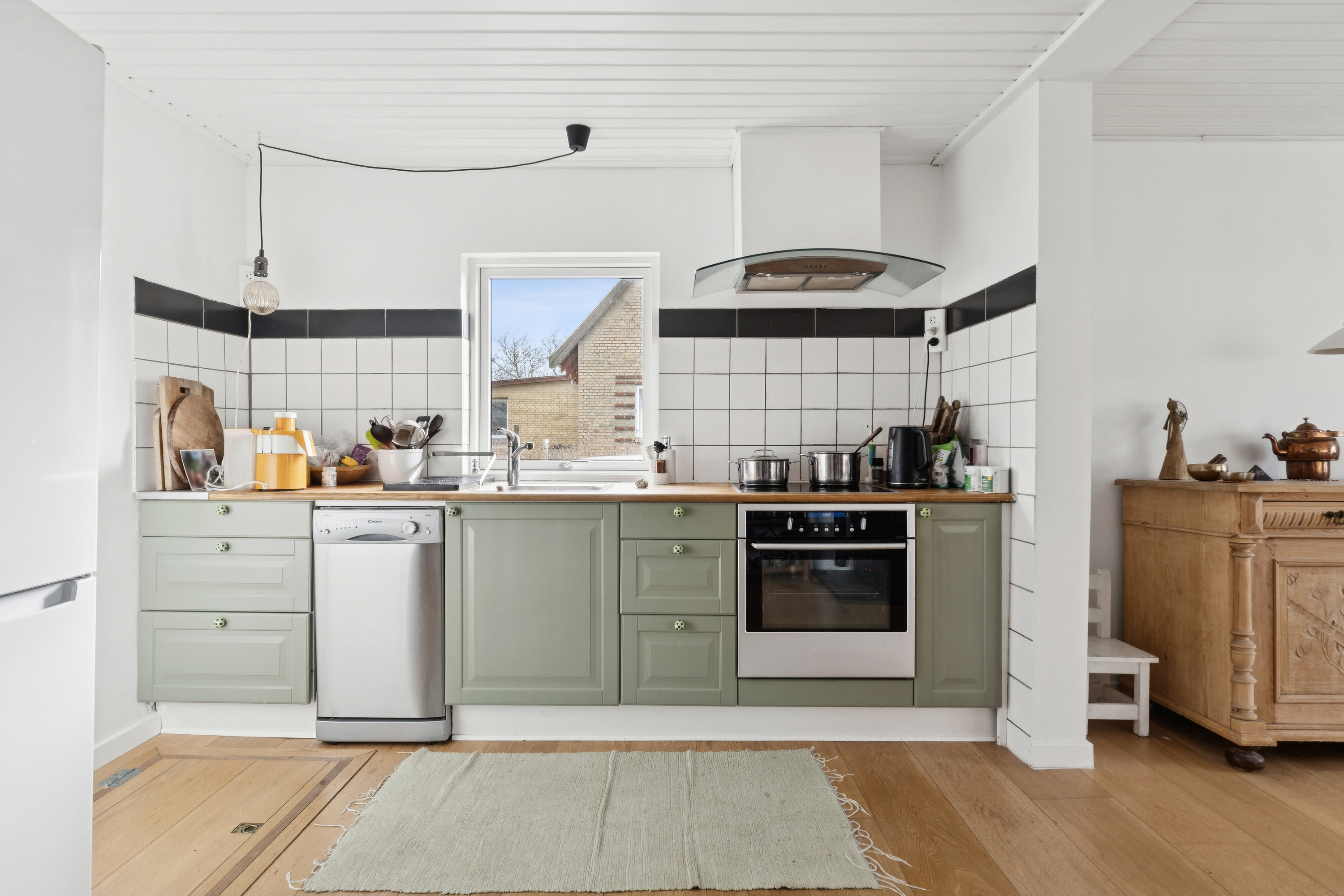 Fremhævet køkken billede i fuldskærmstilstand. Billede af Nyvej 22, Ulbølle, 5762 Vester Skerninge