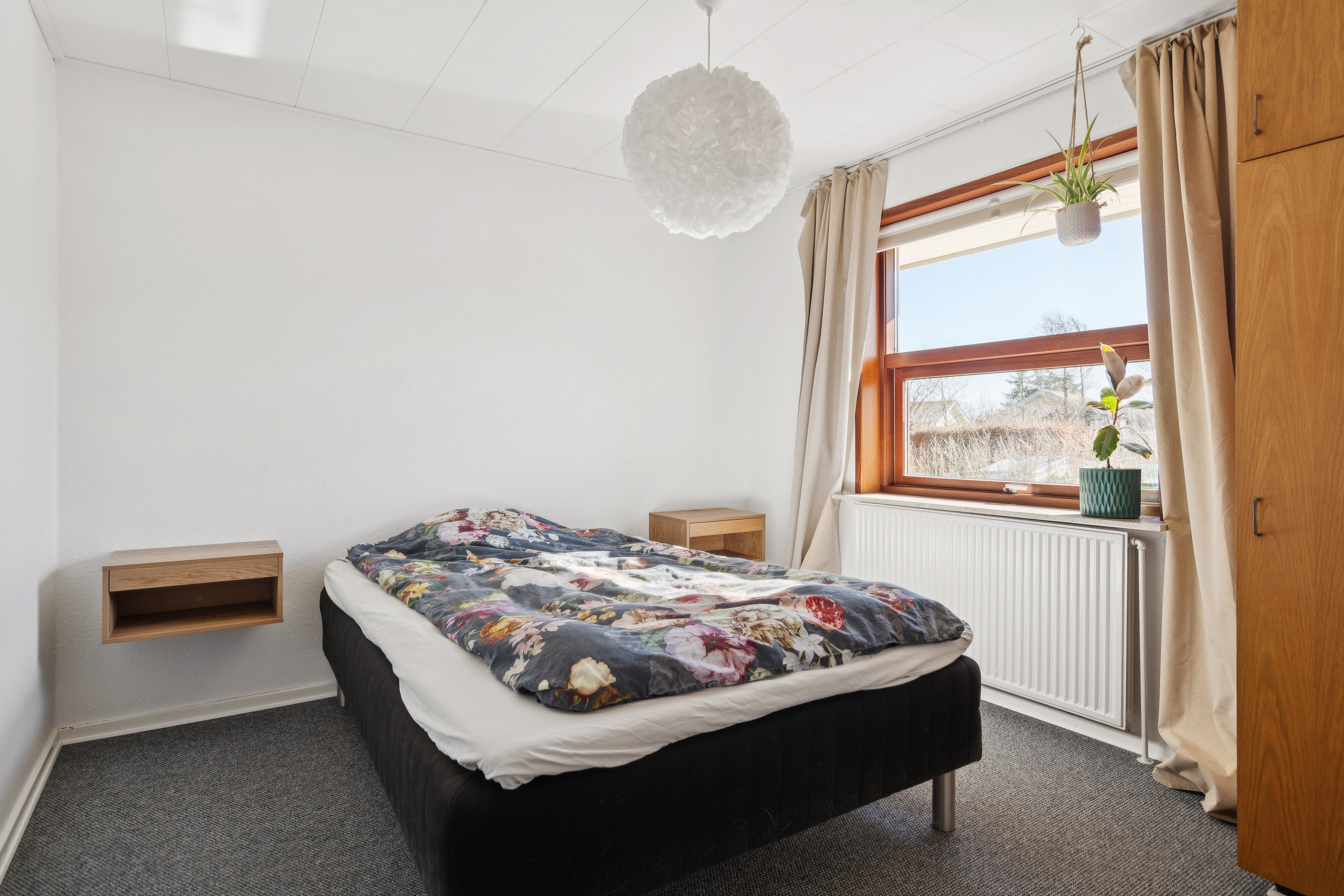 Fremhævet soveværelse billede i fuldskærmstilstand. Billede af Frejasvej 21, 9870 Sindal