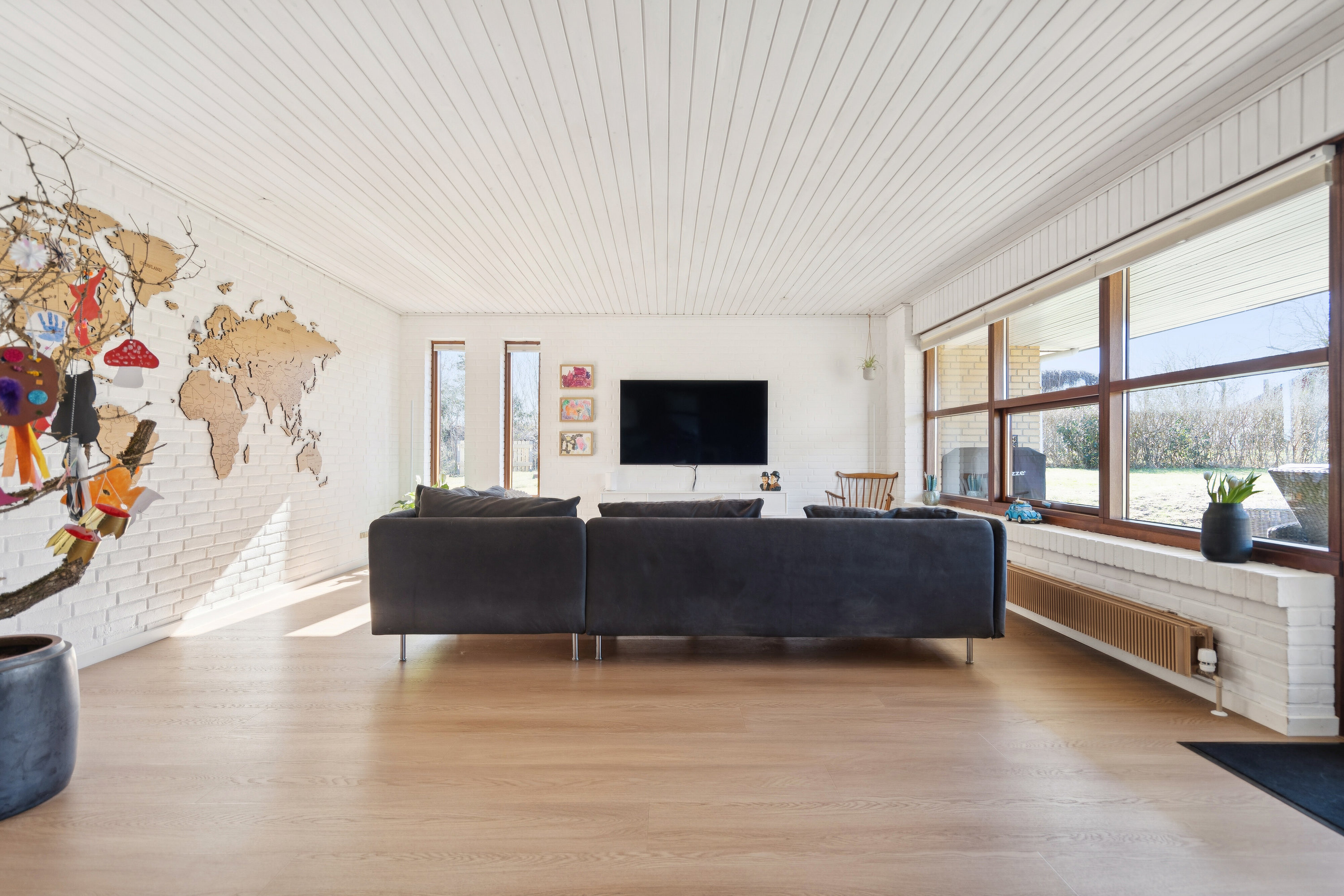 Fremhævet stue billede i fuldskærmstilstand. Billede af Frejasvej 21, 9870 Sindal