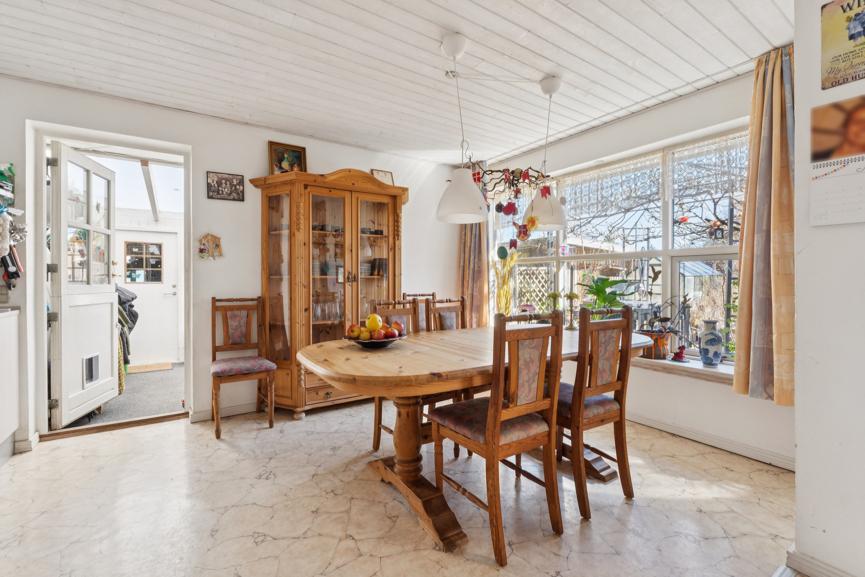 Fremhævet spisestue billede i fuldskærmstilstand. Billede af Møllegårds Allé 11A, Resenbro, 8600 Silkeborg