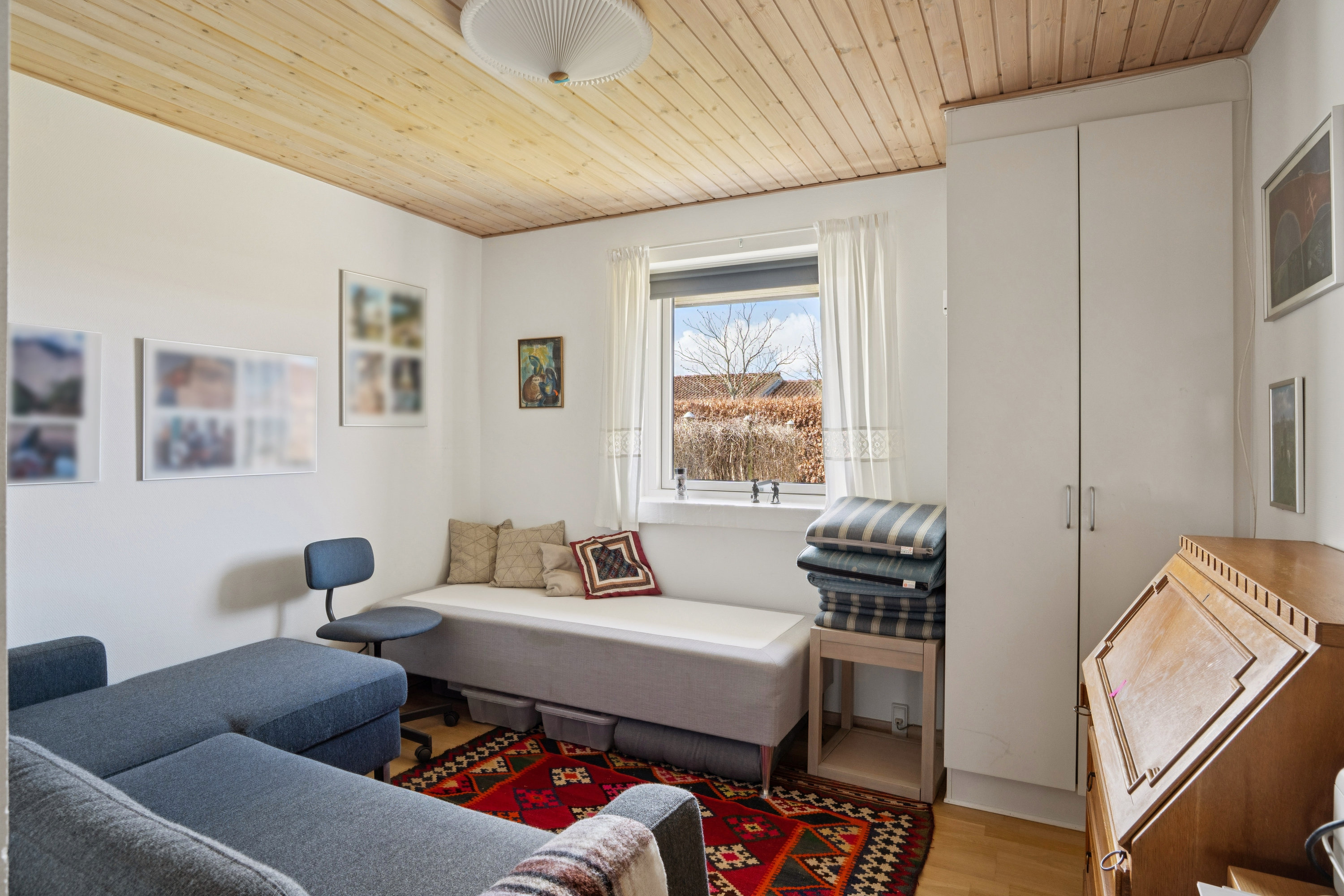 Fremhævet værelse billede i fuldskærmstilstand. Billede af Kastaniehaven 28, 3500 Værløse