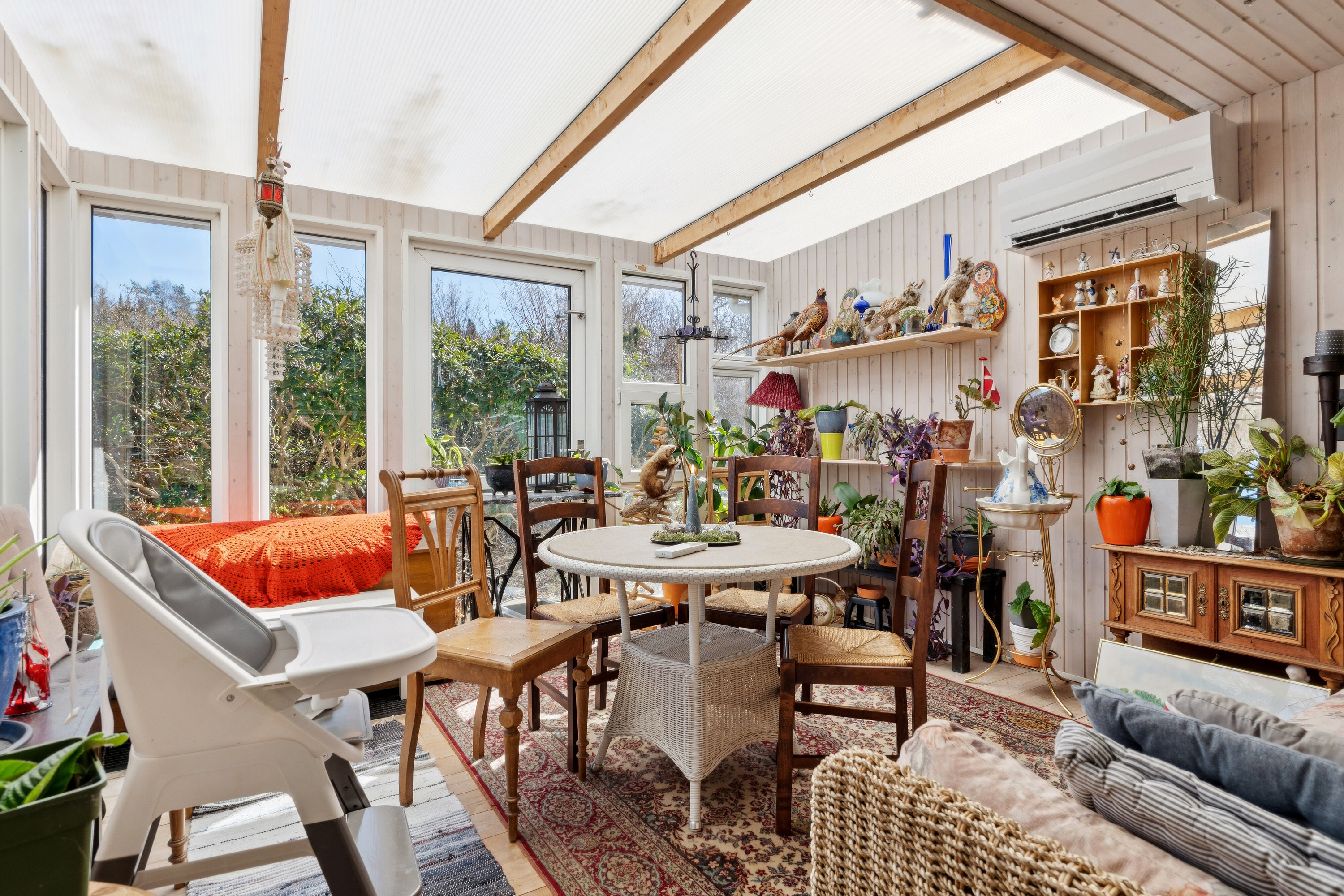 Fremhævet udestue billede i fuldskærmstilstand. Billede af Møllegårds Allé 11A, Resenbro, 8600 Silkeborg