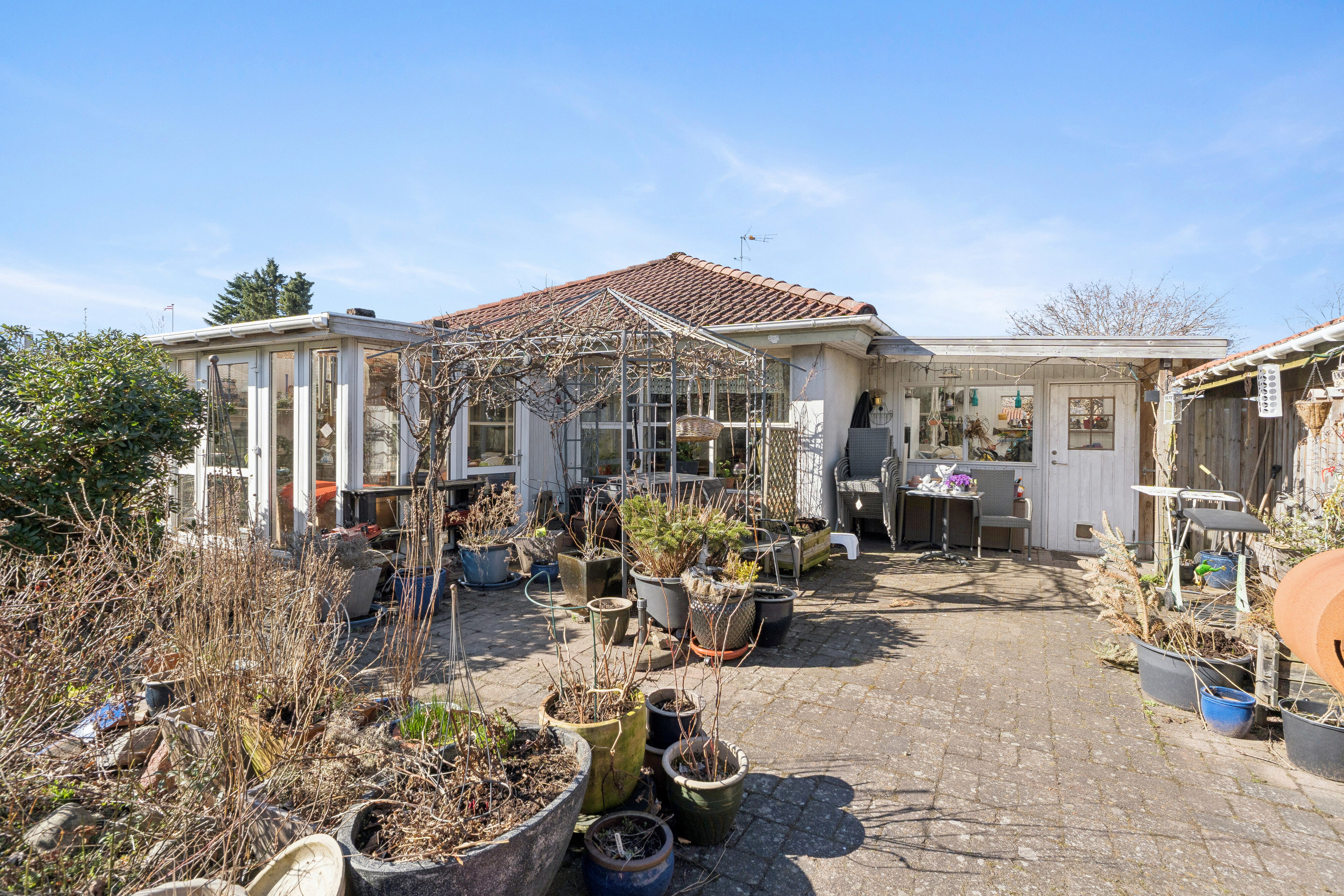 Fremhævet set fra vejen billede i fuldskærmstilstand. Billede af Møllegårds Allé 11A, Resenbro, 8600 Silkeborg